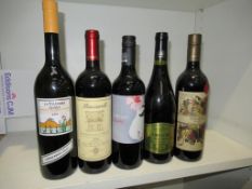 19 x bottles of Red Wine to include 'Big Bombora Shiraz', 'Amatore Roso Verona', Beaute du Sud Malbe