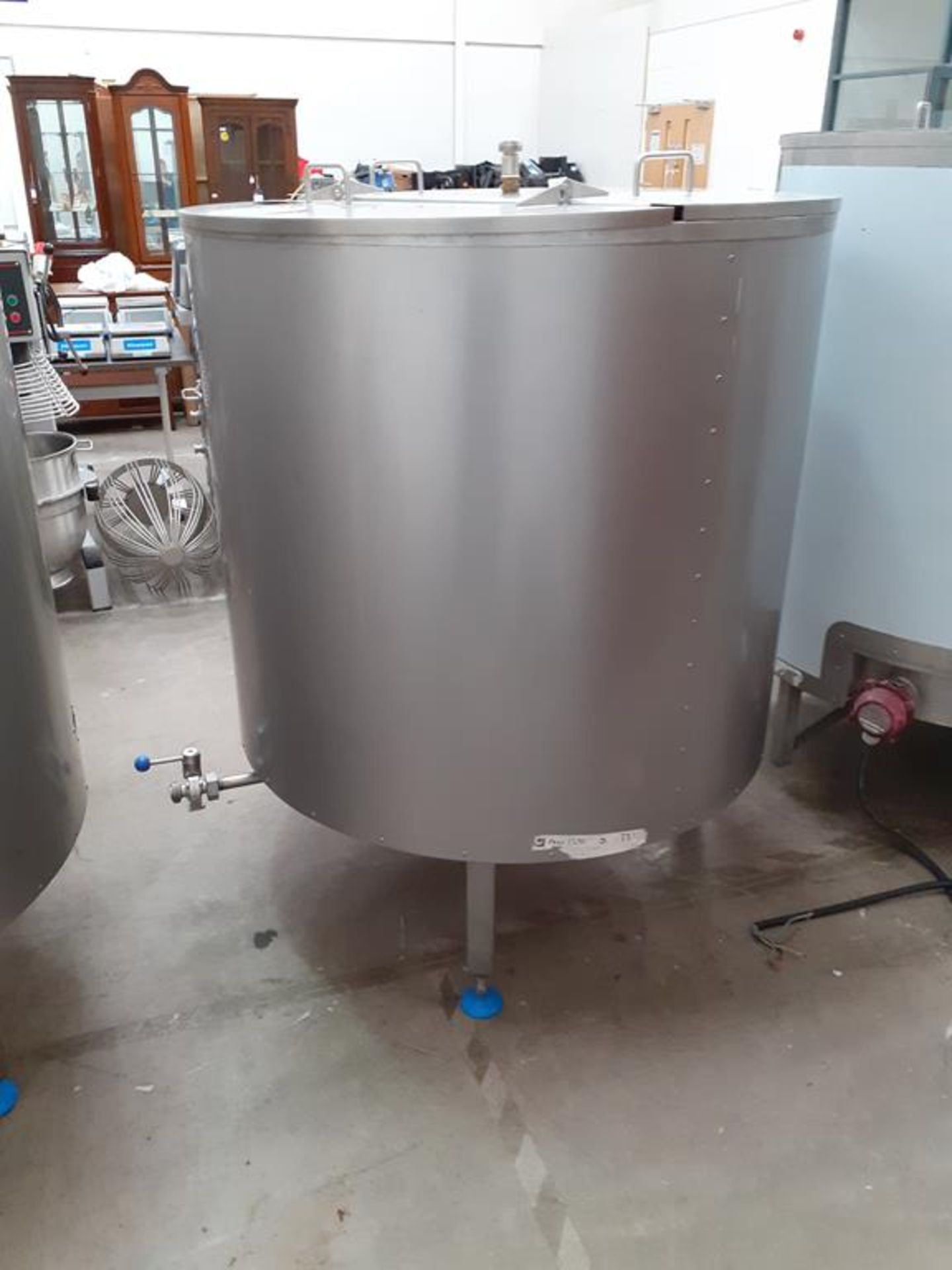 6ix Fabdec Stainless Steel CLT900l Water Tank - Image 2 of 5