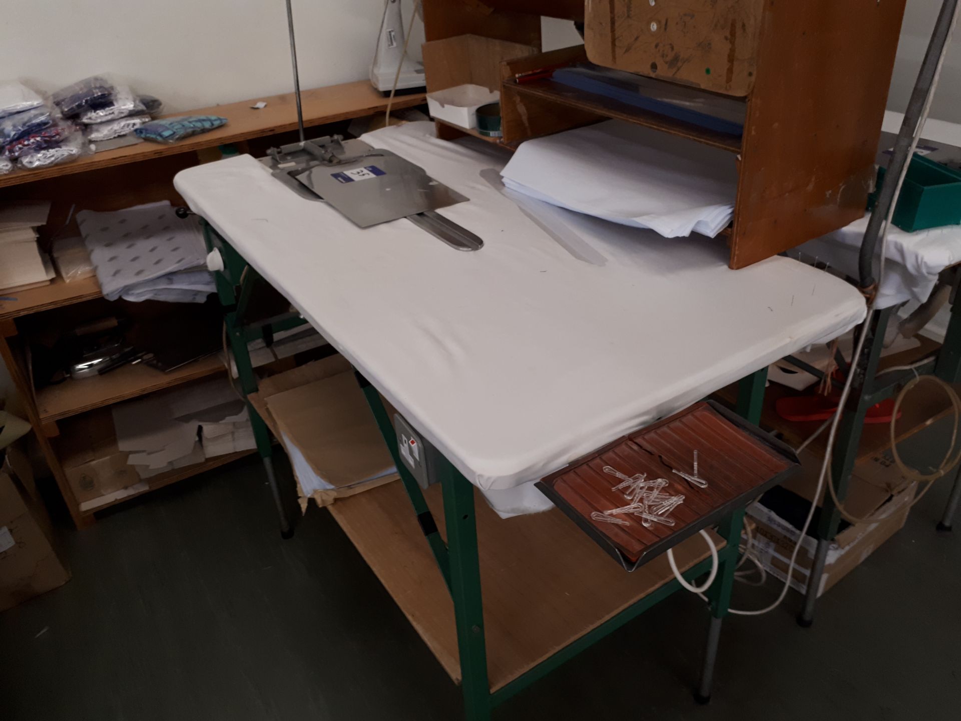 Kanneigiesser LTSP Shirt Folding Table