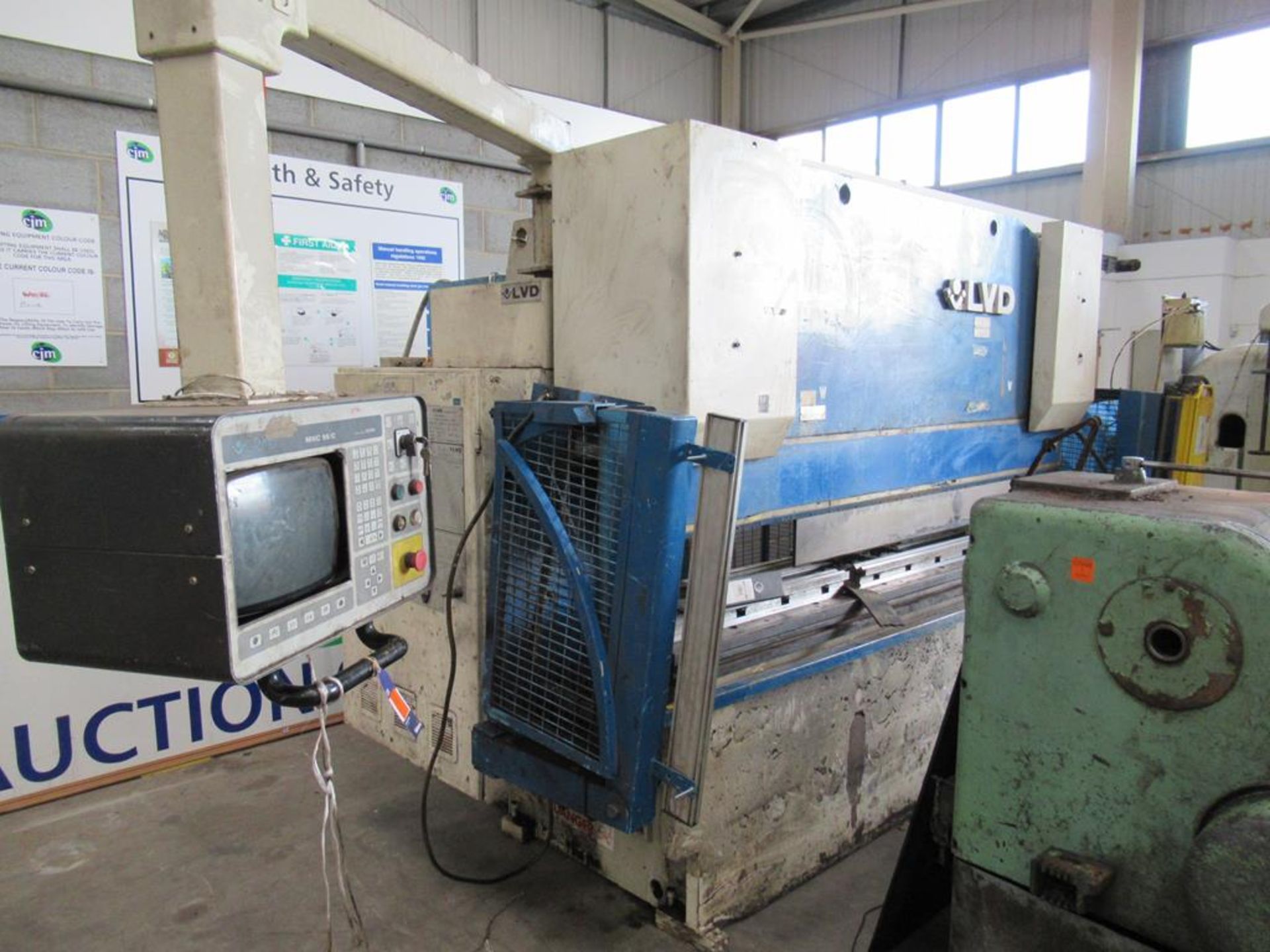 LVD MNC95-C PPI 80/25 Engineering Press Brake