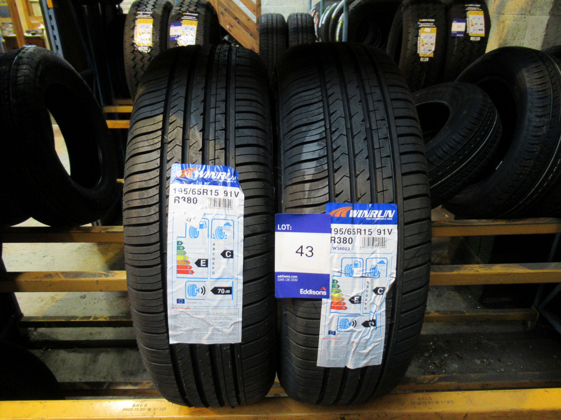 2 x Winron 195/65x15 Tyres