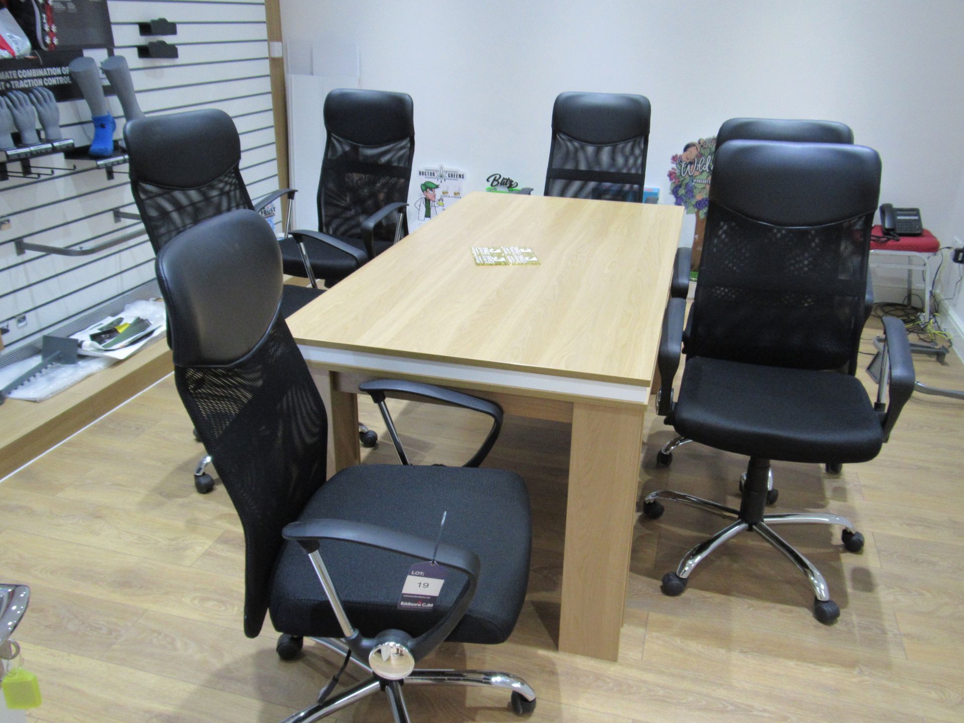 6 Mesh Back Executive Arm Chairs