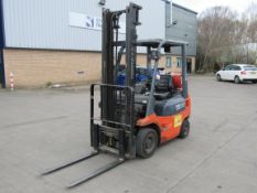 Toyota 42-7FGF18 Duplex Mast 18 SAS LPG Fork Lift Truck, 5775Hours, Year 2000, Serial Number 407 FGI