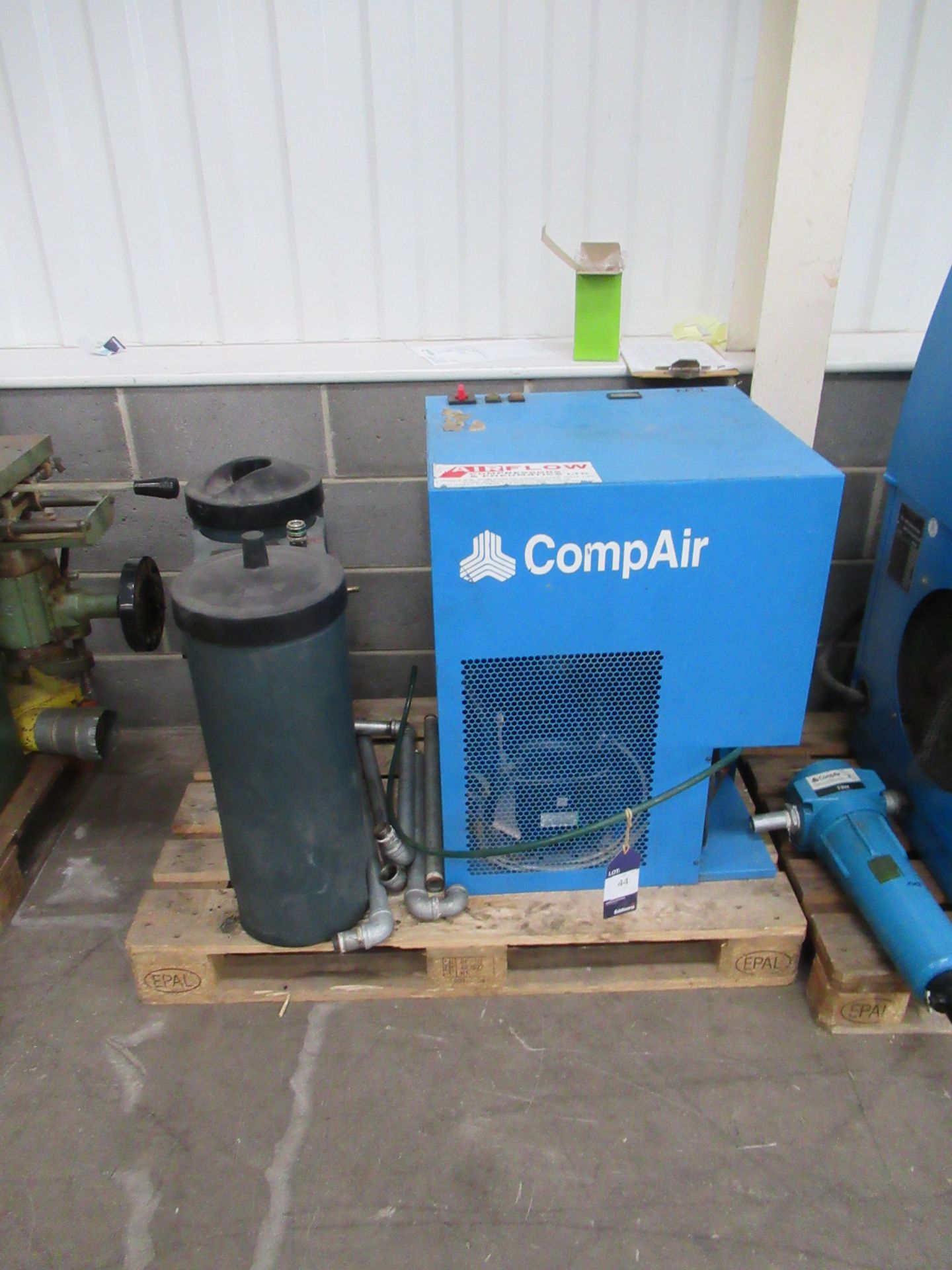 Compair Air Dryer, Model F0070HA00105