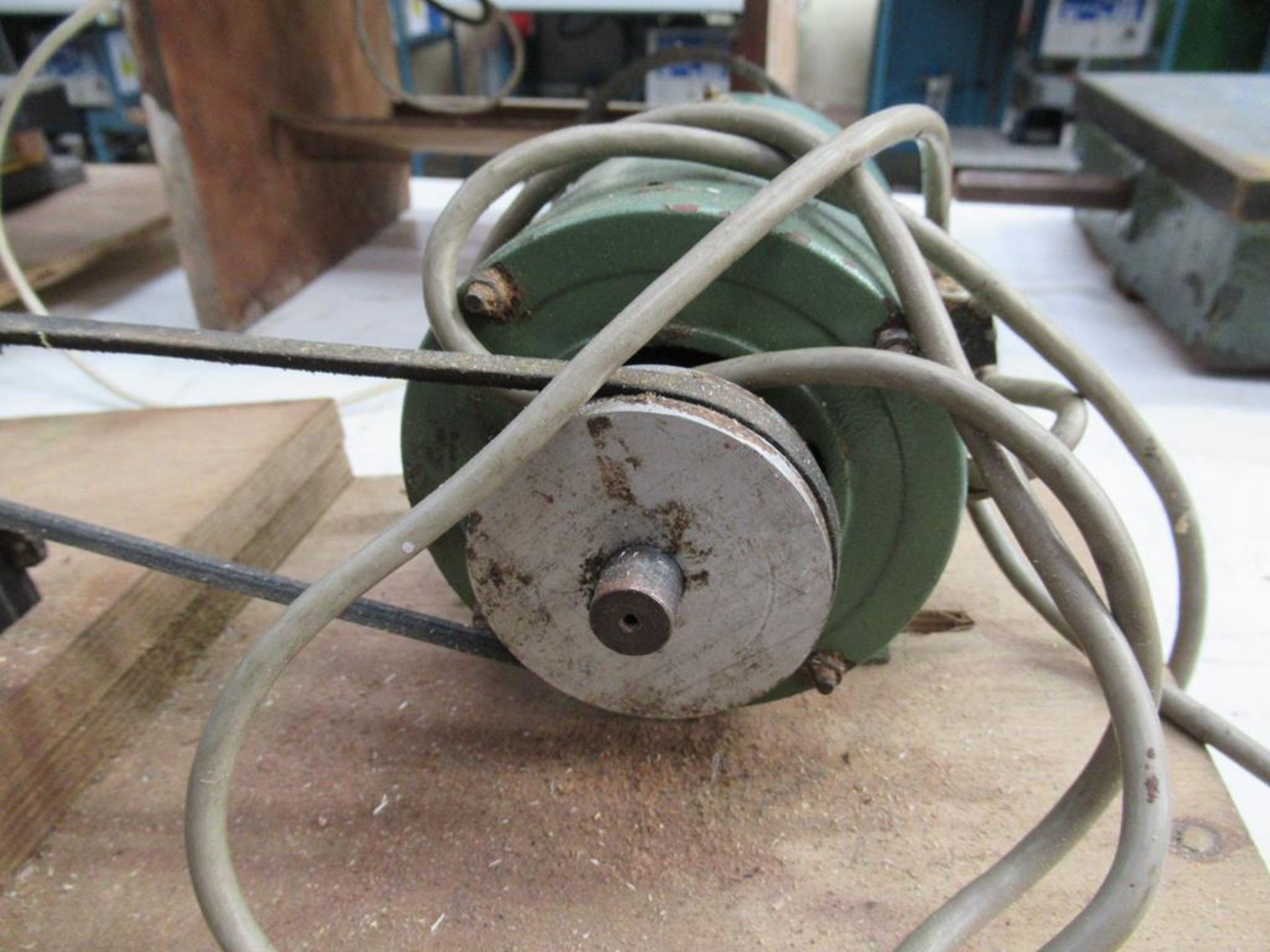 Model Miniature Electric Circular Saw - Image 4 of 4