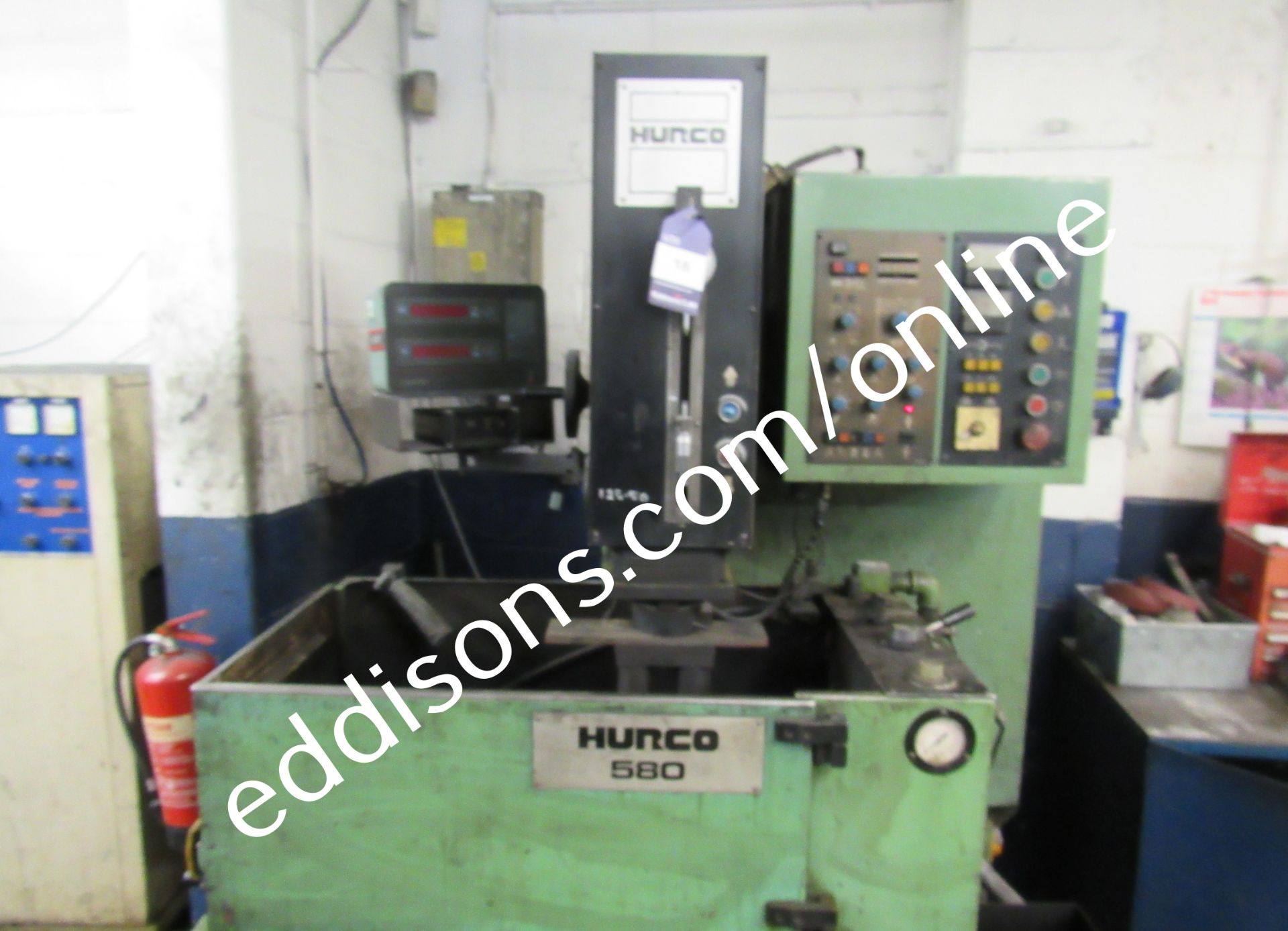 Hurco 580 spark eroder, with Acu-rite III 2 axis D - Image 3 of 6