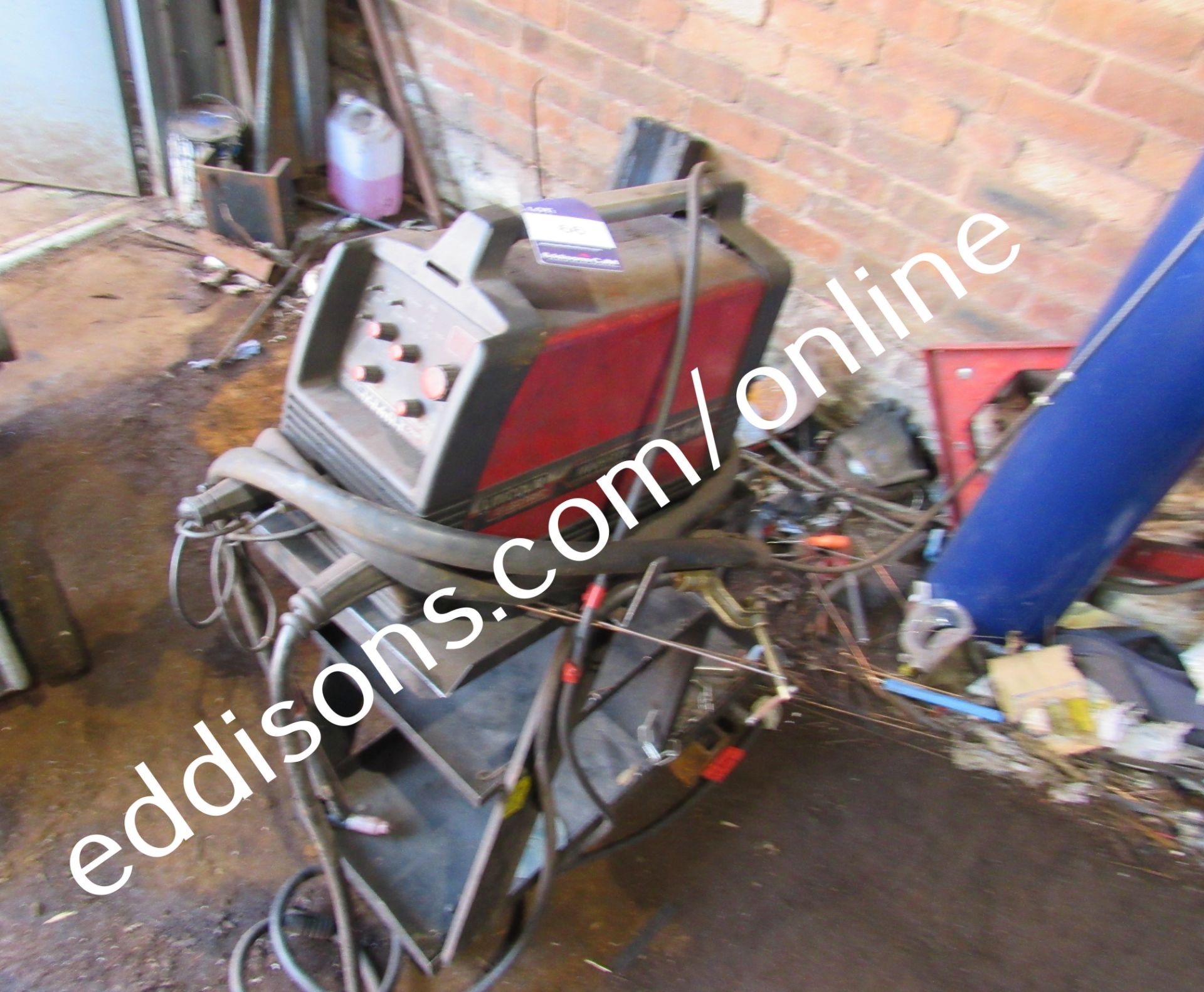 Lincoln Electric V160 Welding Inverter