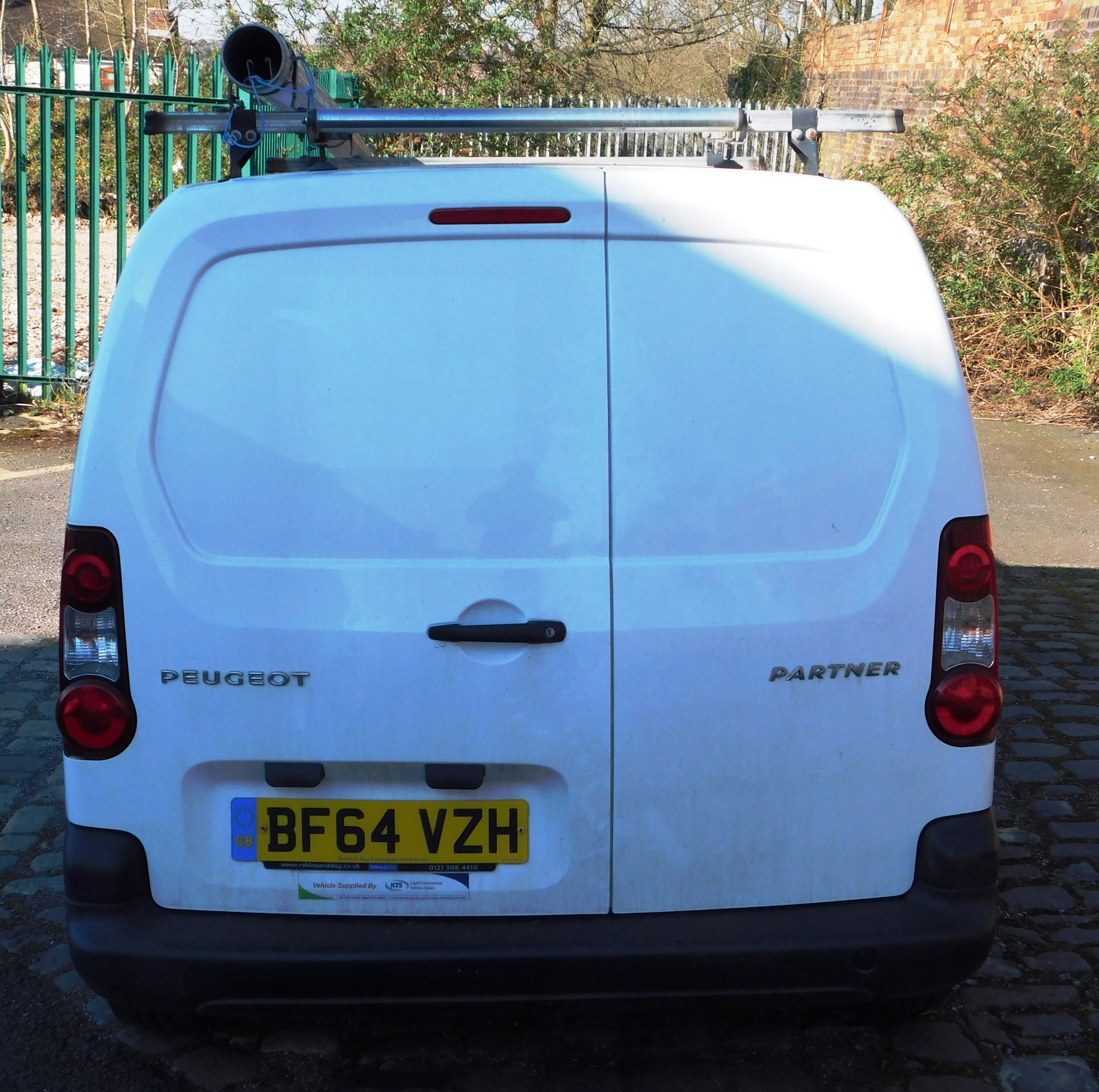 Peugeot Partner 625 1.6 HDi 75 panel van, registration BF64 VZH, first registered 30 September 2014, - Image 4 of 13