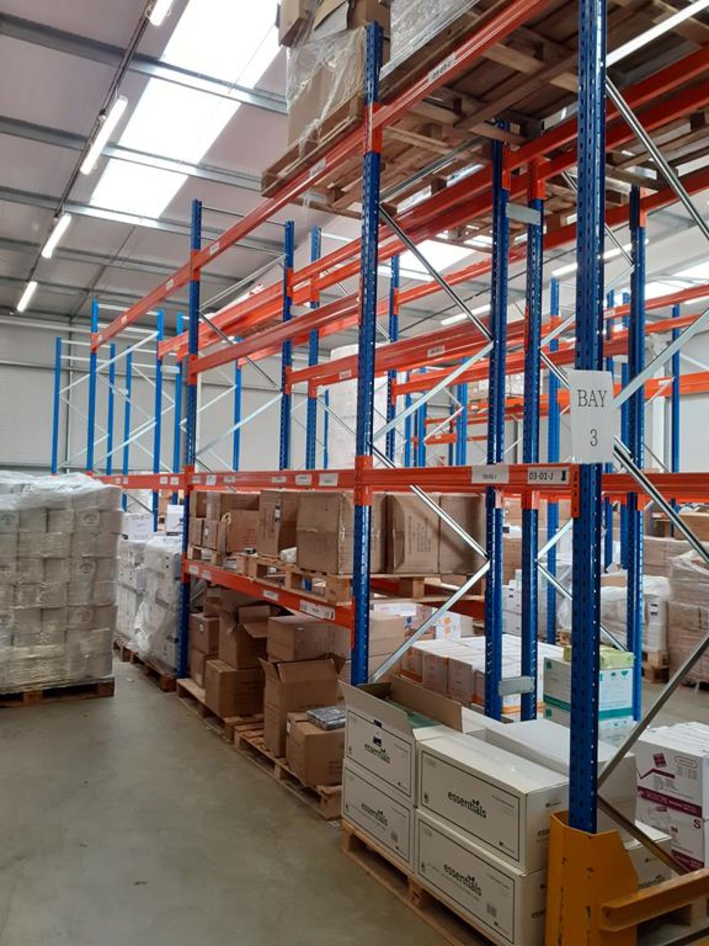 8 Bays of Pallet Racking - 10 uprights (4000mm) and 20 cross beams - ( 4 x 3700m) (12 x 2700mm) and - Image 2 of 2