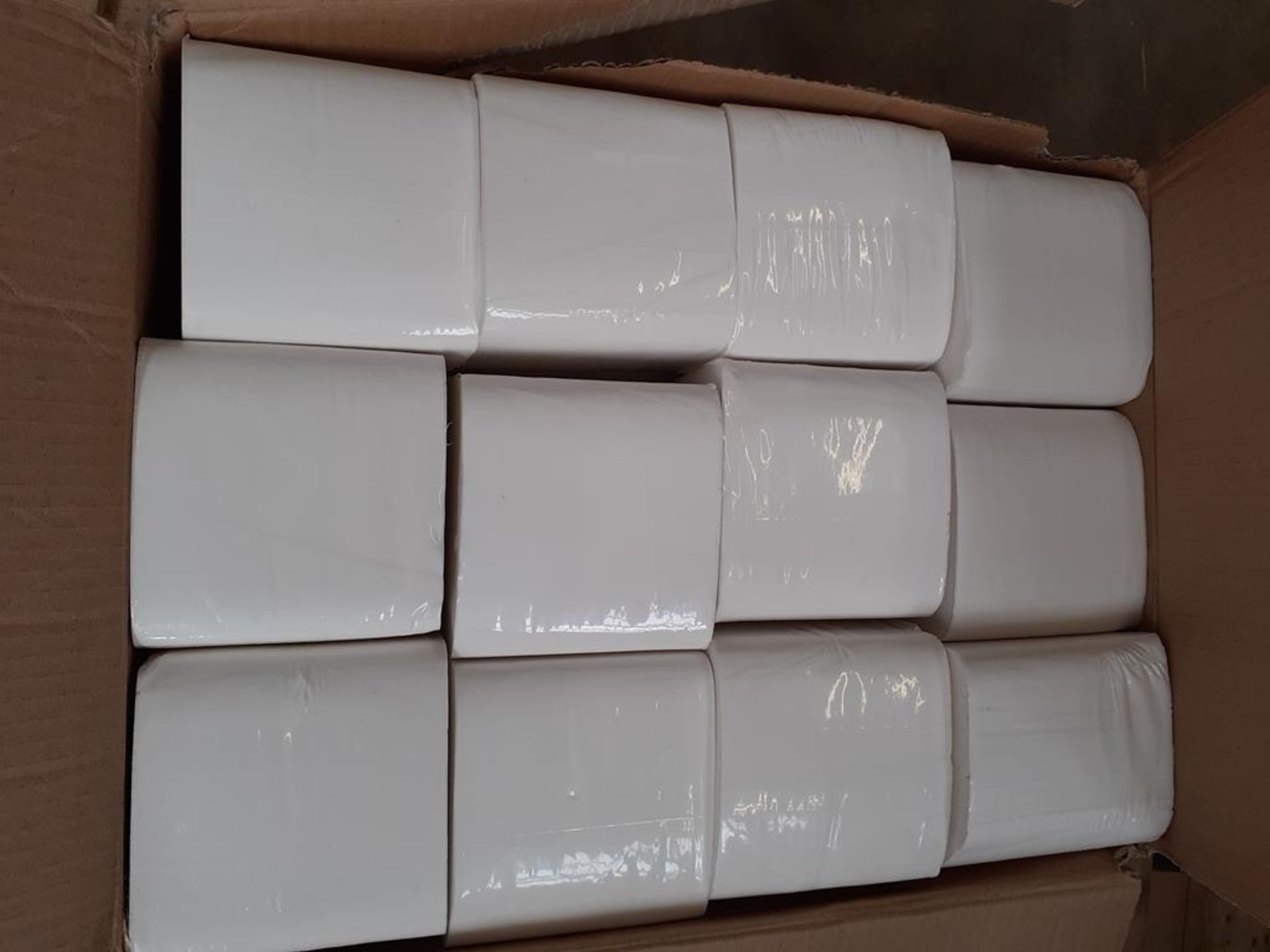 4 x boxes of White Facial Tissues - Image 2 of 5