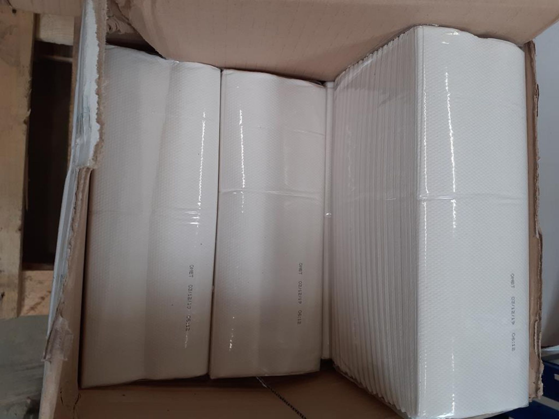 4 x boxes of White Facial Tissues - Image 3 of 5