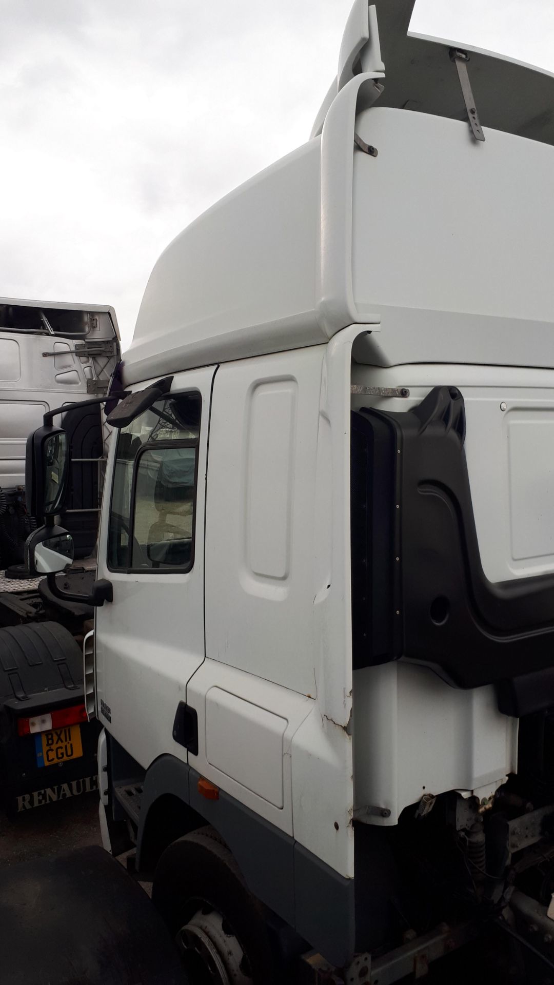 DAF FT CF85.460 V tractor unit, Registration BX10 - Image 11 of 23