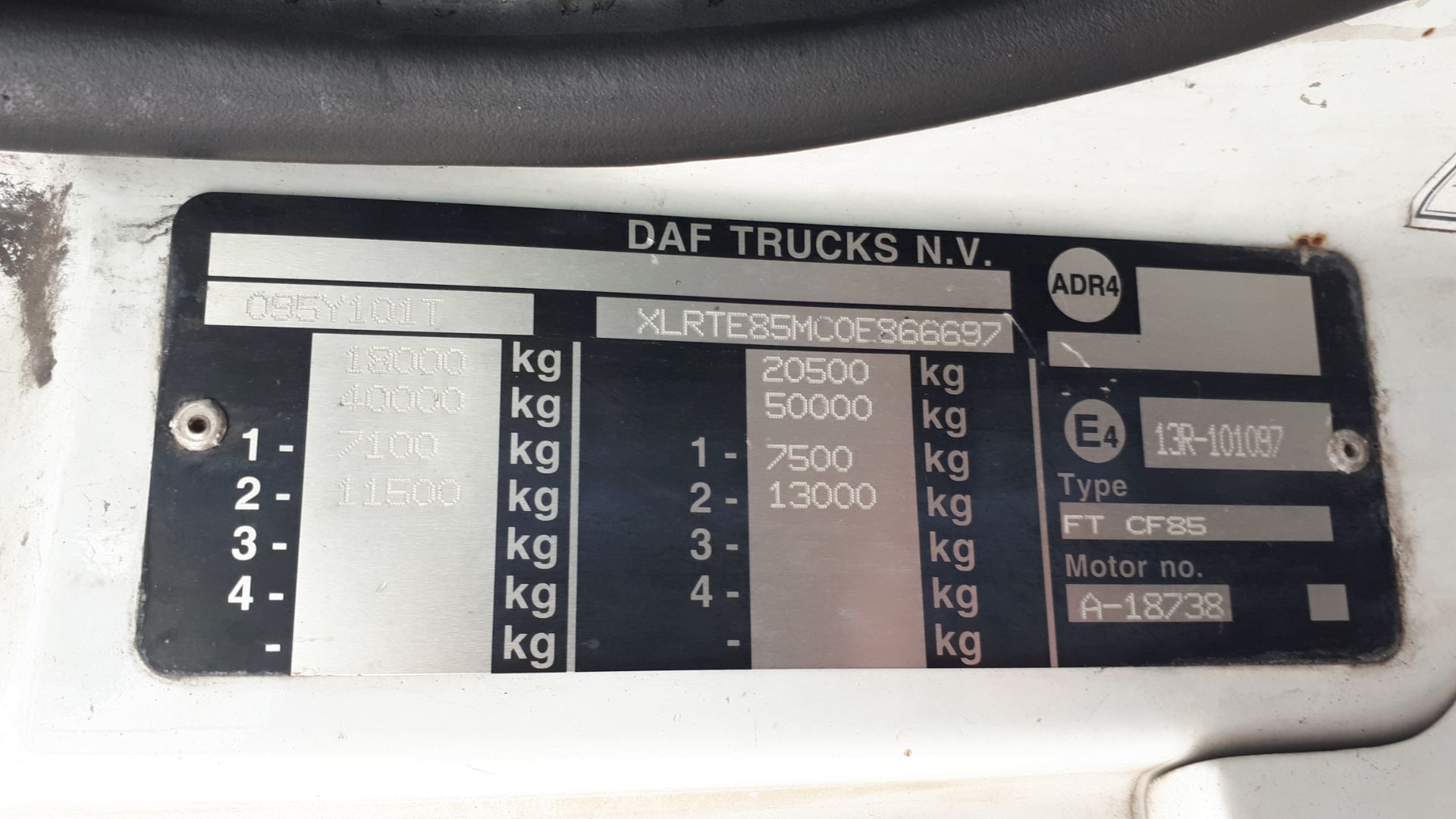 DAF FT CF85.460 V tractor unit, Registration BX10 - Image 13 of 23