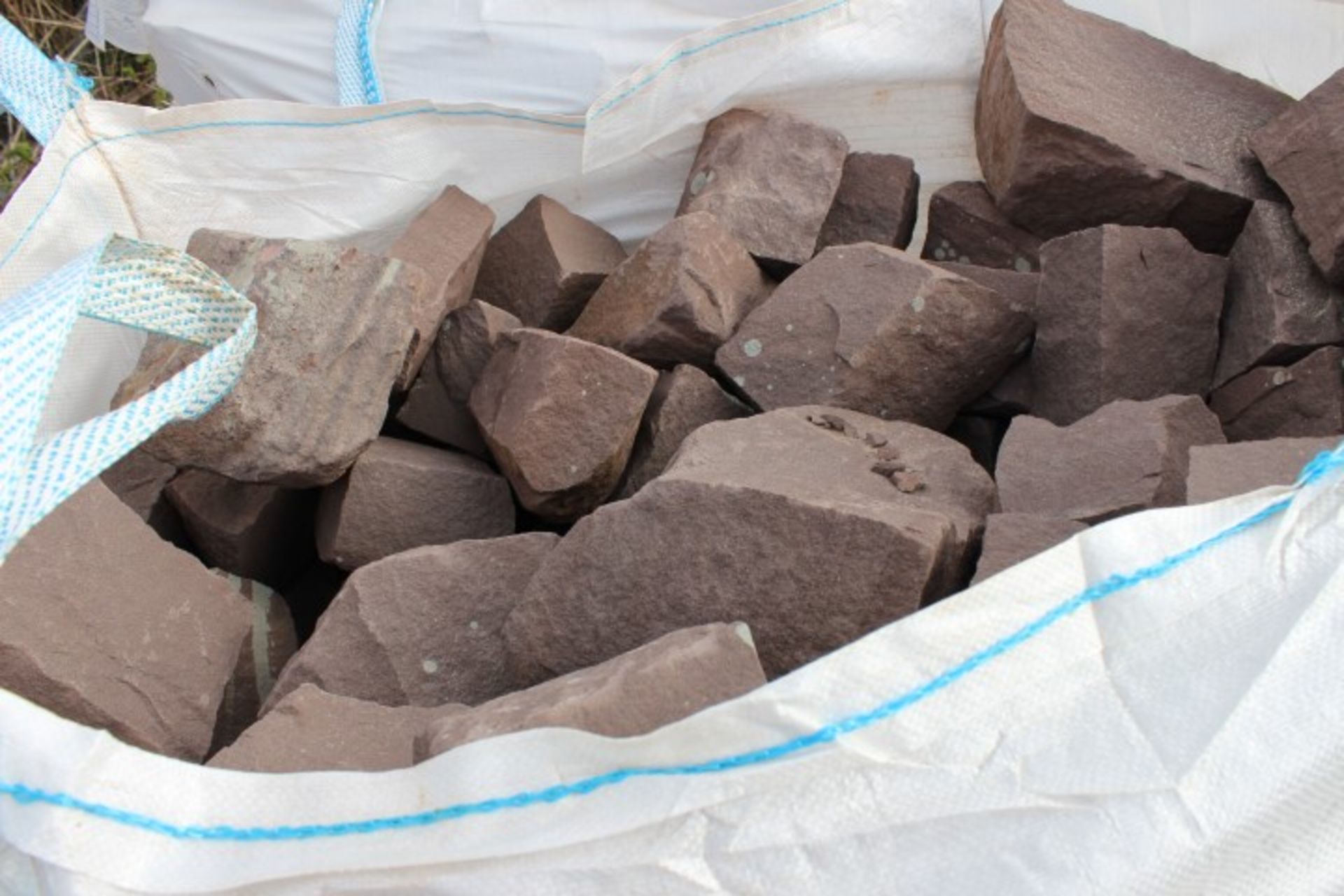 12 x Bags of Red Sand Stone (please note there are - Image 2 of 2