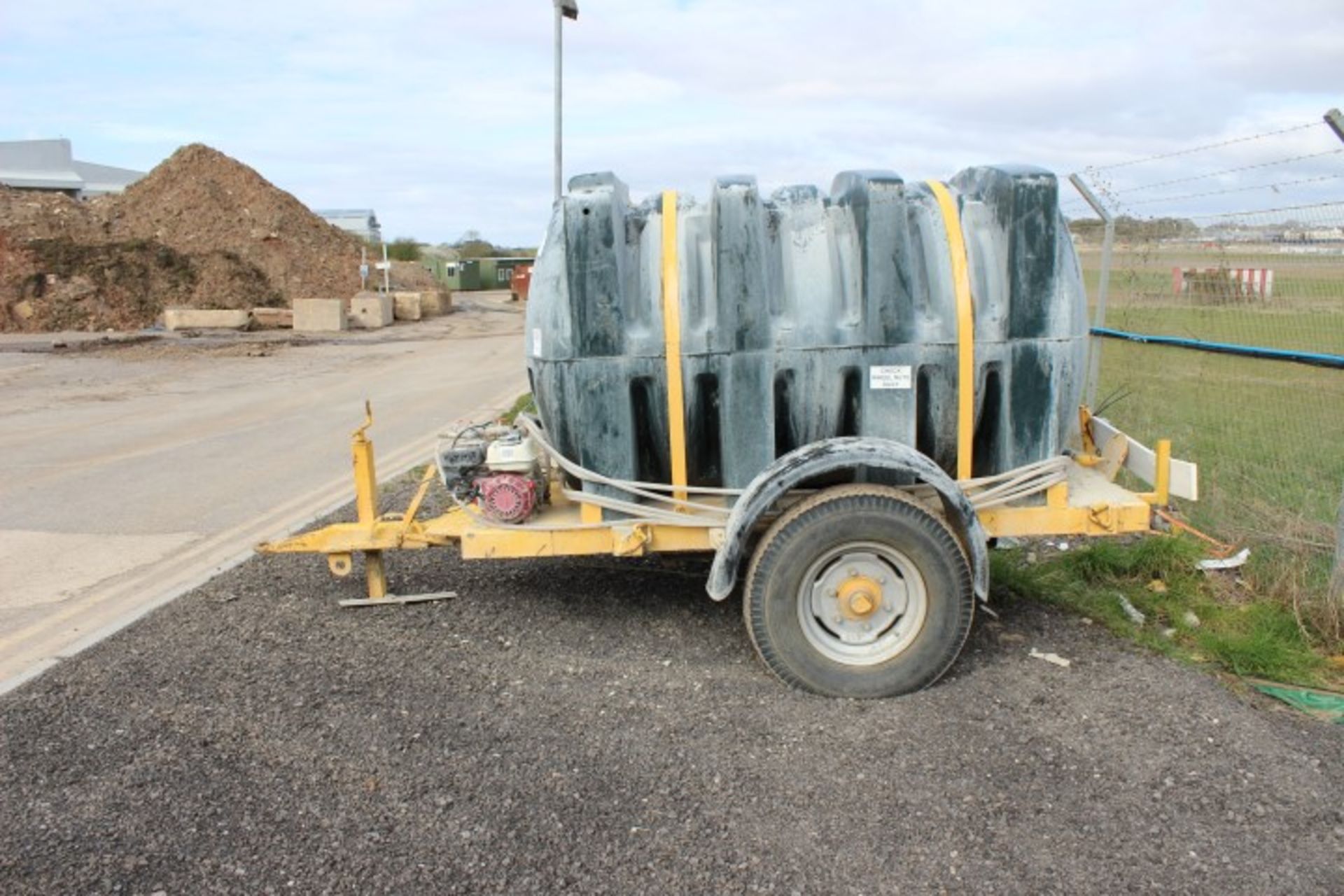 500 Gallon Water Bowser,– Located Stone Supplies L - Image 2 of 5