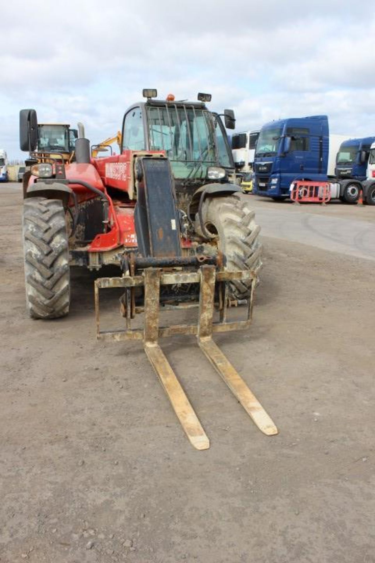 Manitou MT732 Series EE3 Telehandler (2011) Serial - Image 4 of 9