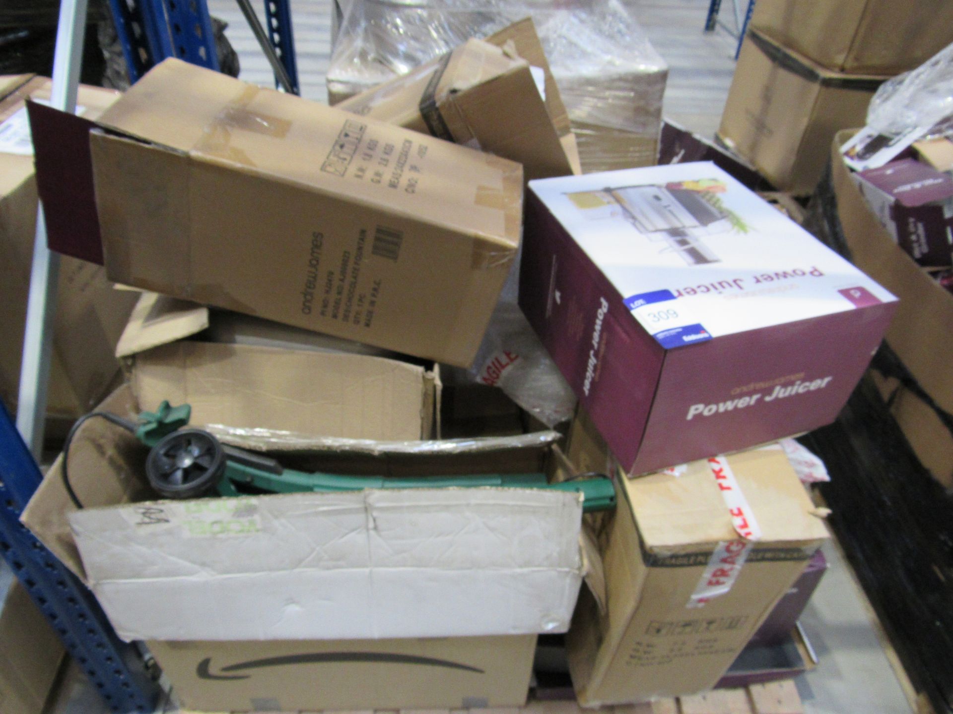 Quantity of Customer Returns to Pallet, items not tested. This lot may include both working and