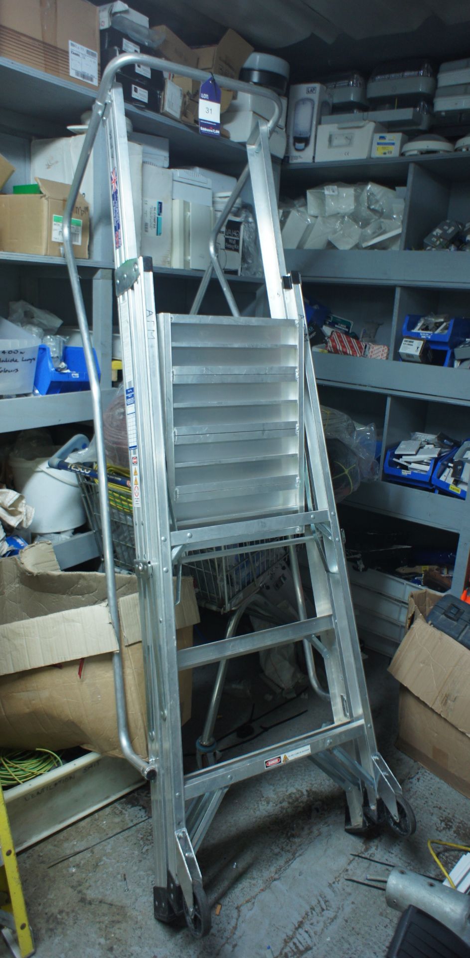 Metal podium Step Ladder - Image 2 of 3