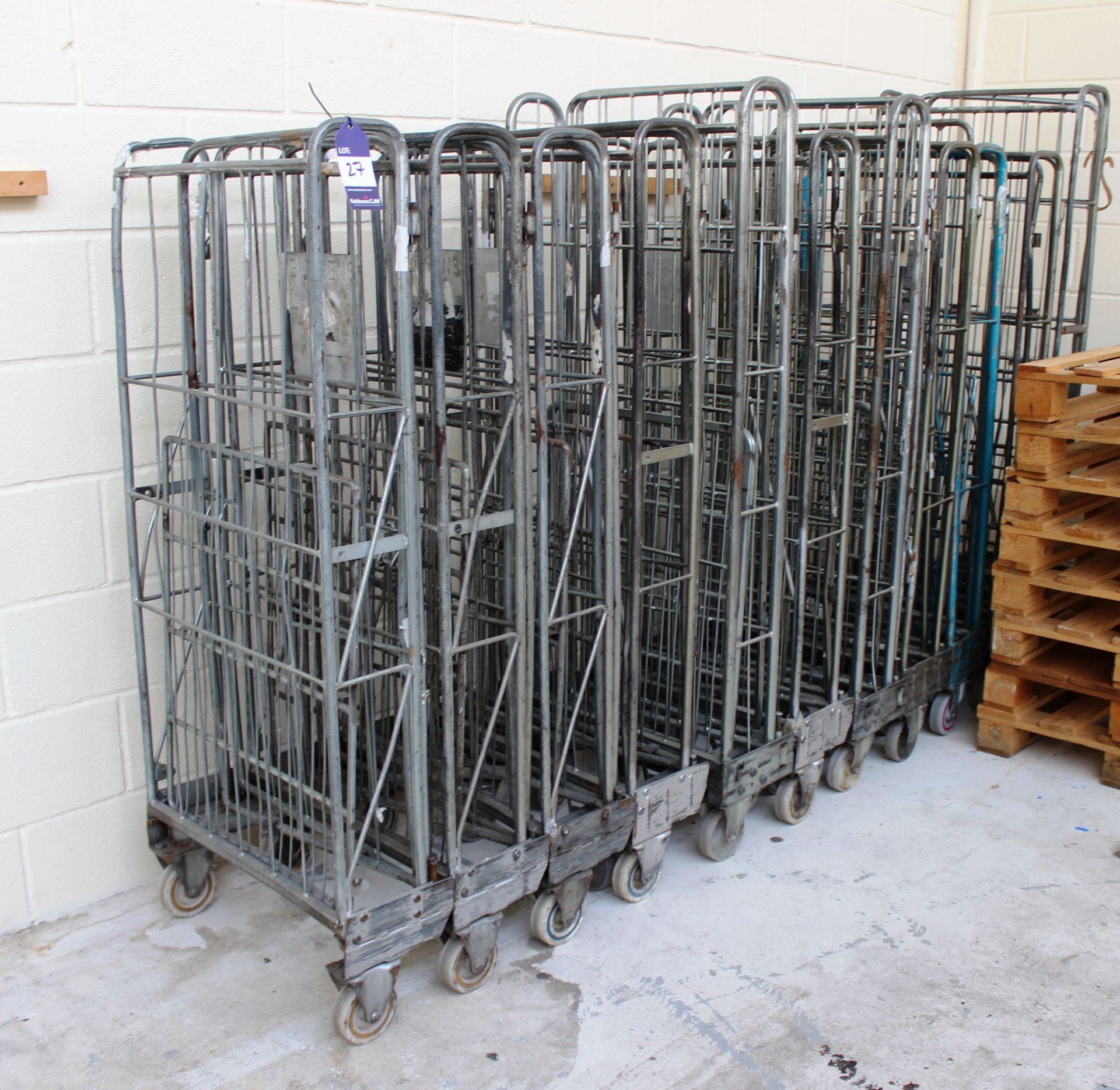 10 mobile steel Trolley/Cages