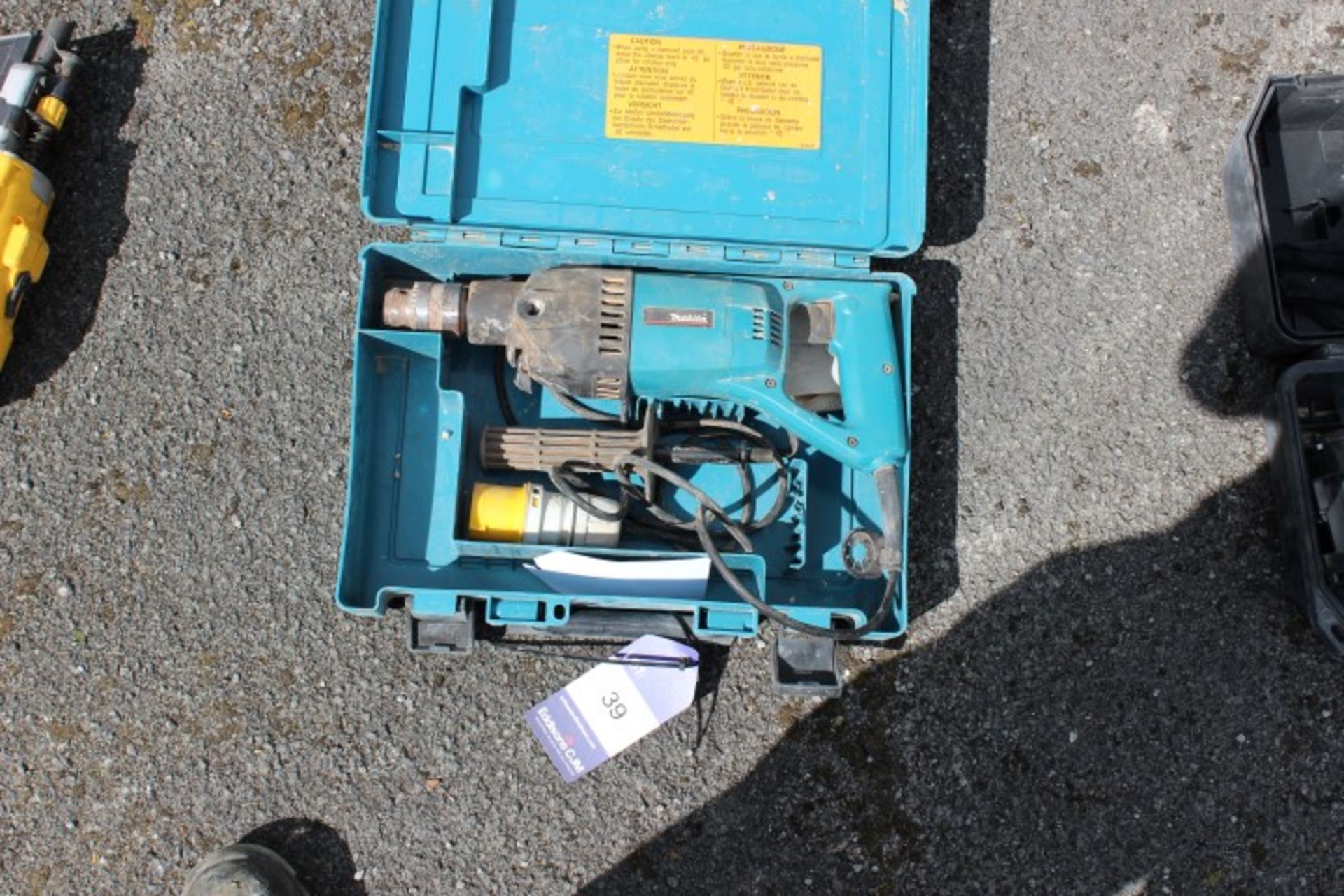 Makita 8406 Hammer Drill to Case 110v - Image 2 of 2