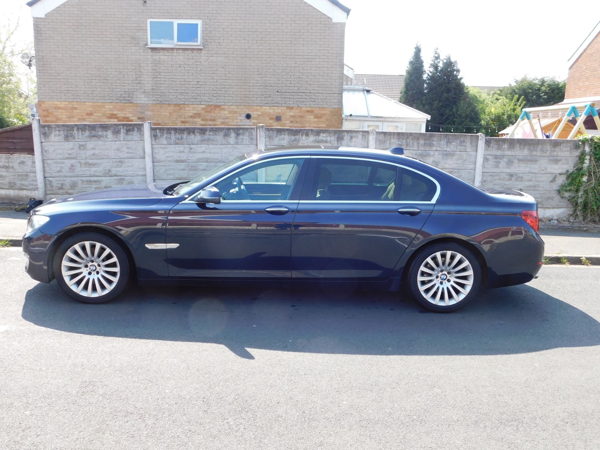 BMW 730 LD SE Auto 3.0 four door Diesel Saloon, co - Image 2 of 36