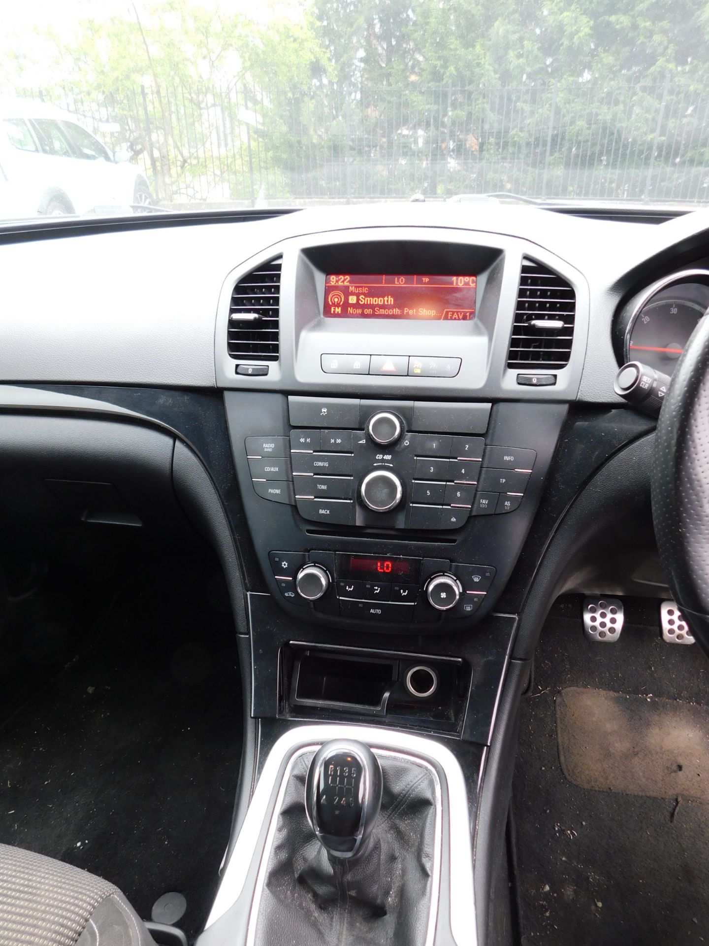 Vauxhall Insignia SRI 2.0CDTI five door hatchback, - Image 14 of 16