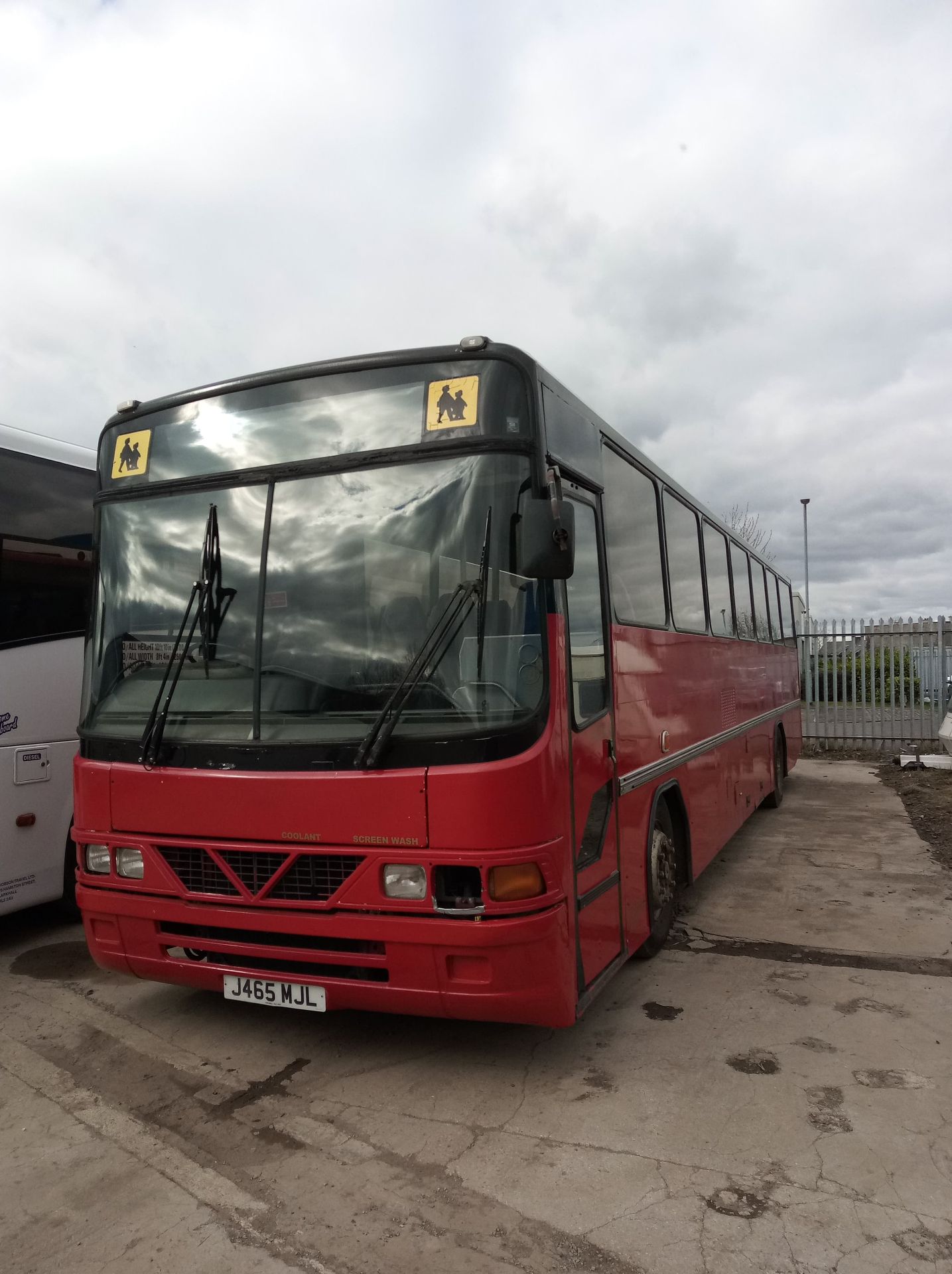 Leyland Tiger School Bus,Wright Endeavour Body, Re