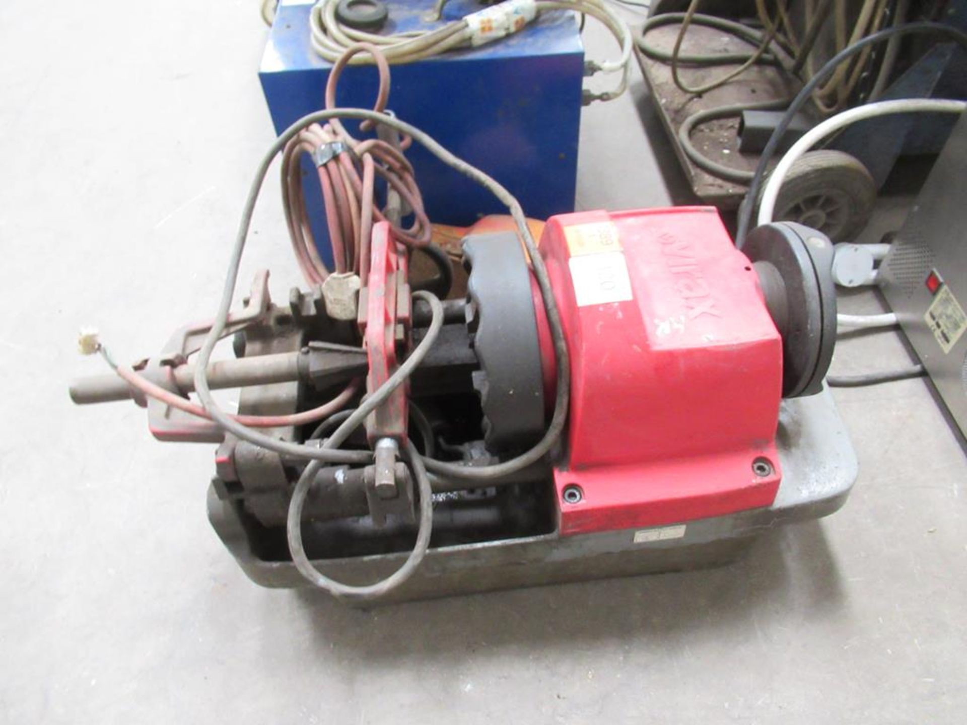 A 240V Virax 1605 Pipe Threader