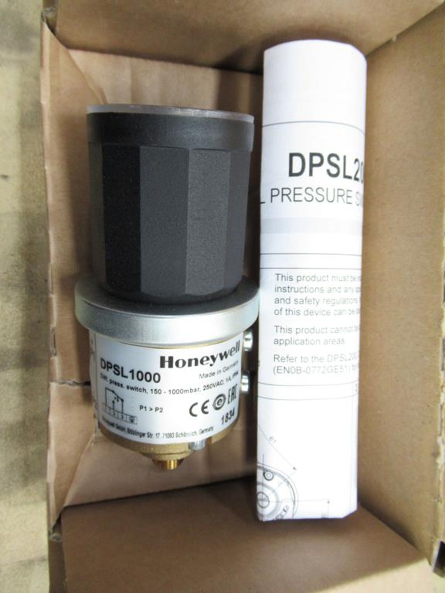 2 x Honeywell DPSL 1000 Differential Pressure Switches - Image 3 of 4