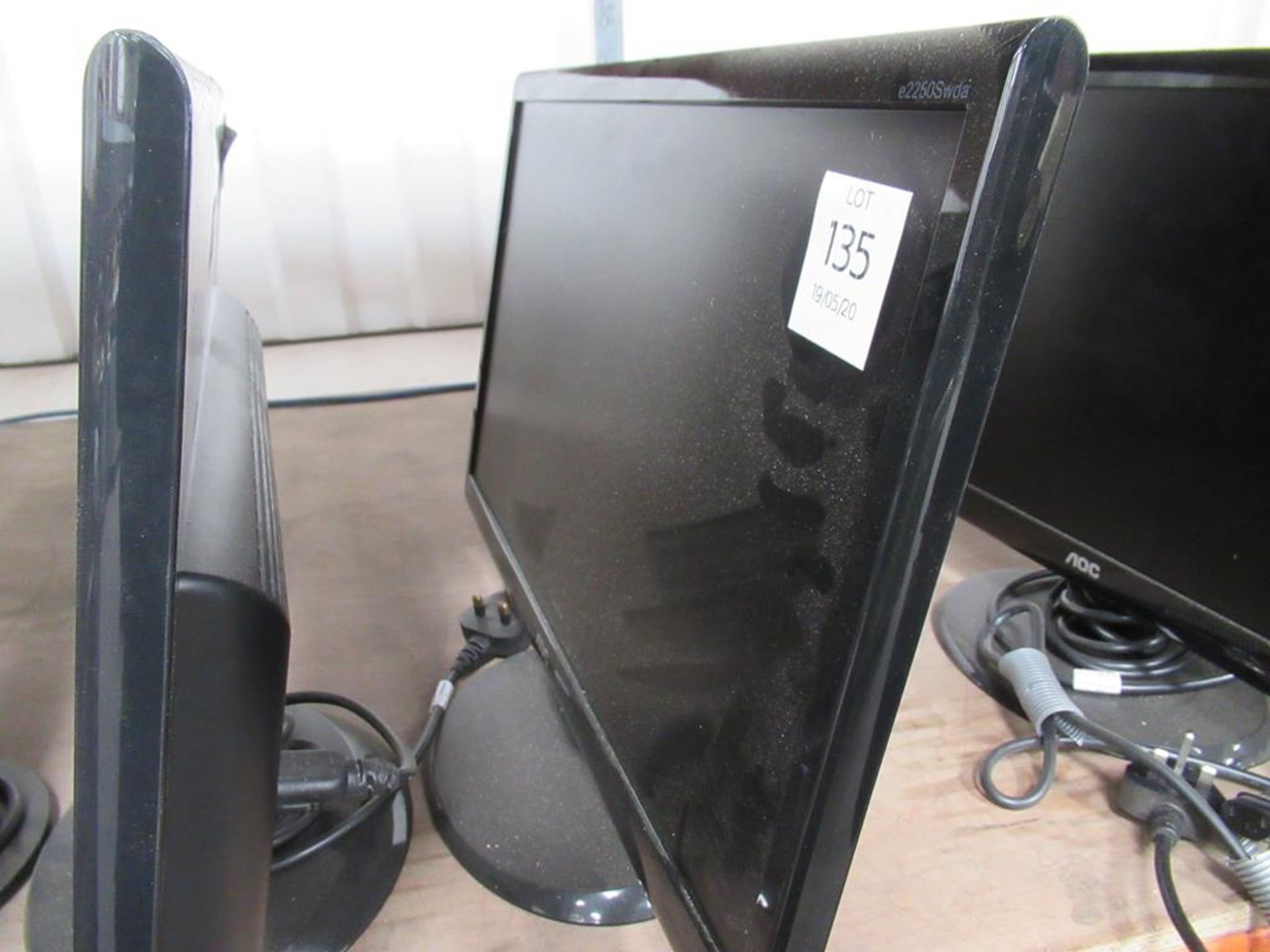 5 x various Monitors - Image 6 of 6