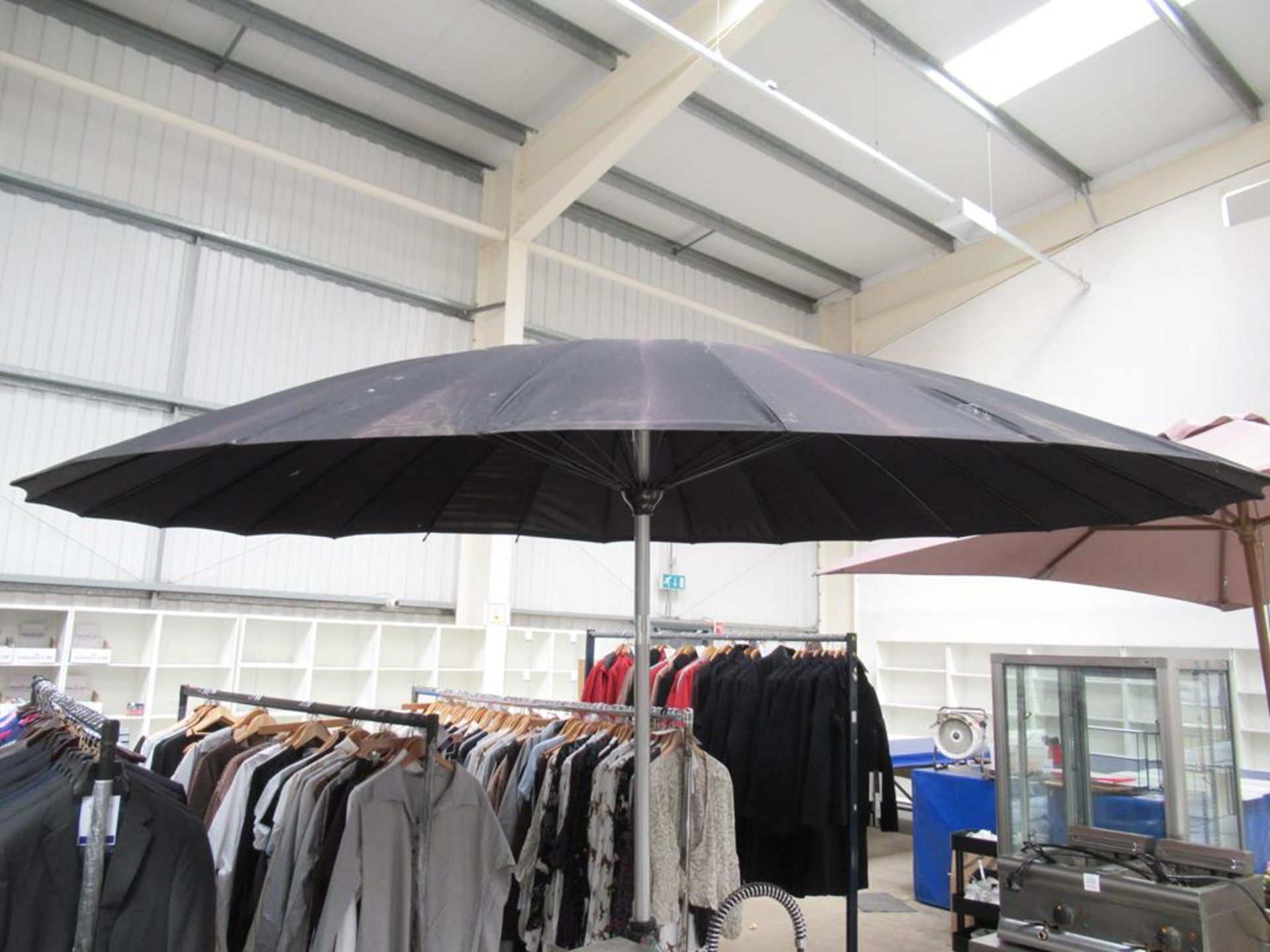 5 x Various Parasols - Image 6 of 6