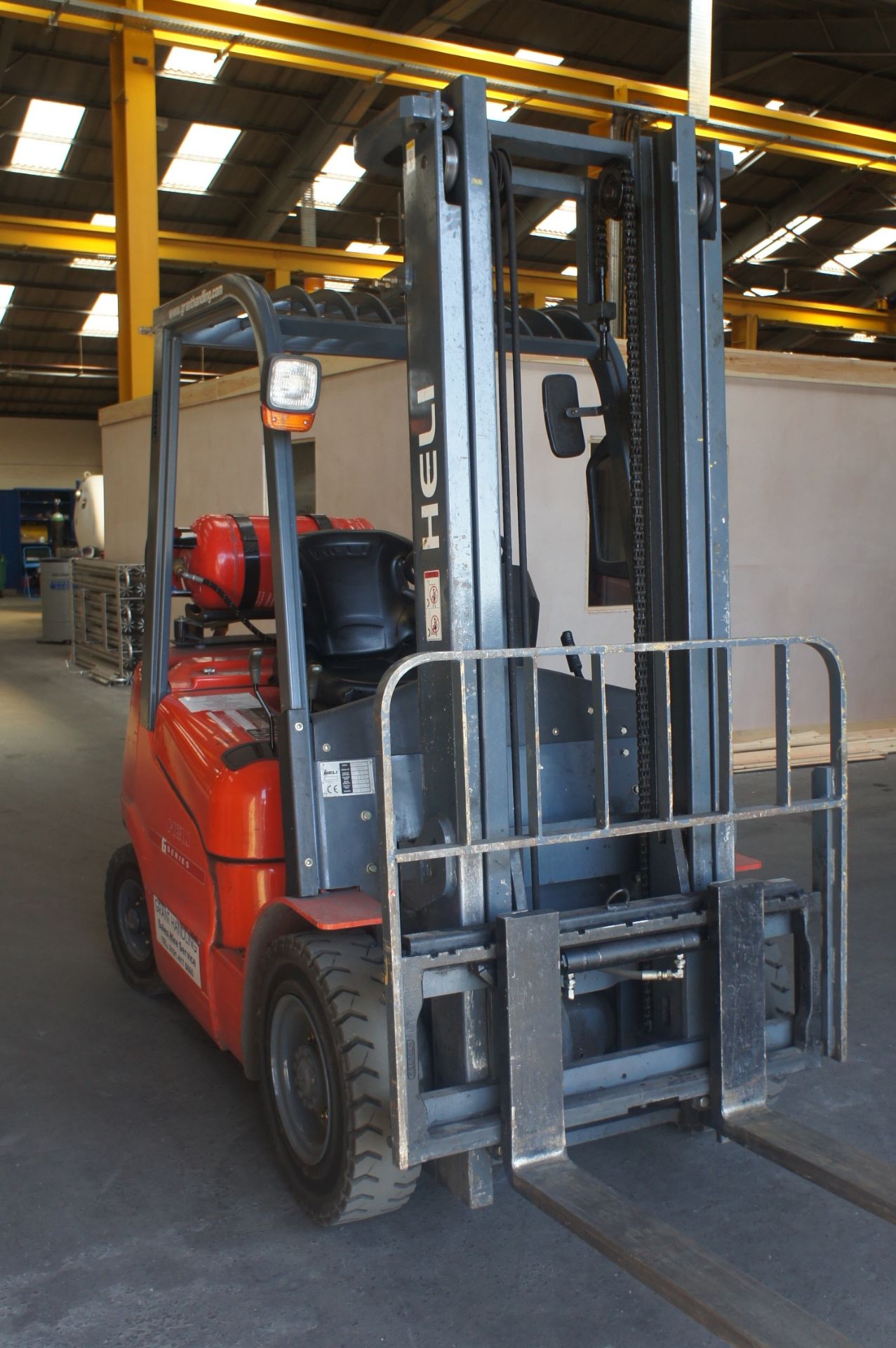 Heli FG250 LPG Forklift Truck, 2500kg capacity, duplex mast, side-shift, lift height: 3700mm, closed - Image 5 of 17