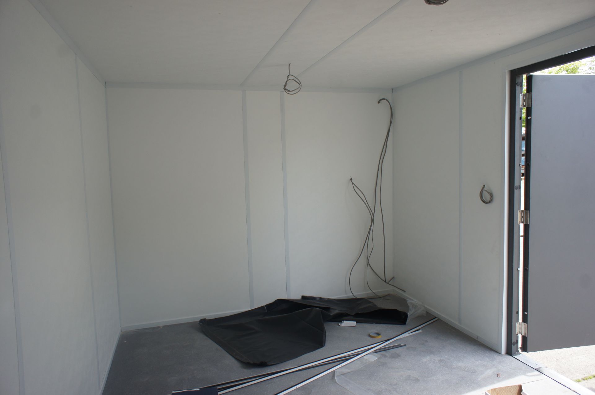 20ft x 10ft Jack Leg Cabin (Needs Windows) - Image 5 of 6