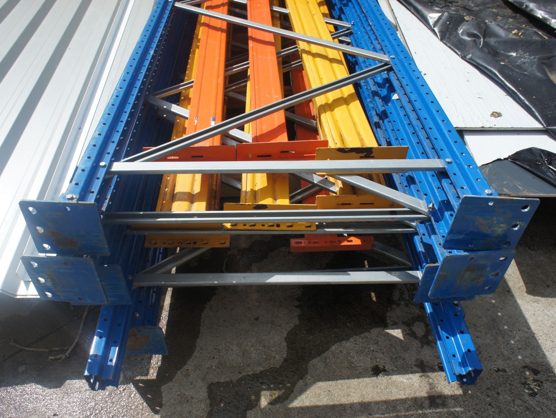 4 Bays of Pallet Racking comprising of 5 End Frame - Image 2 of 4