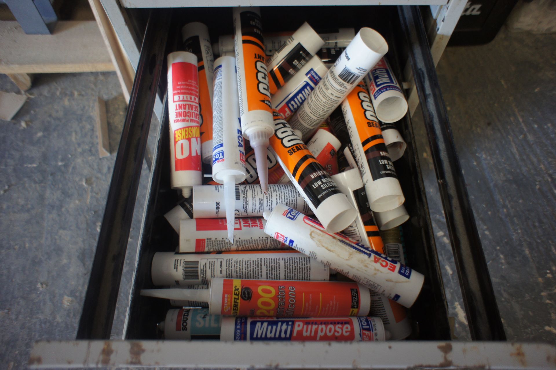 4 Drawer Metal Filing Cabinet & Contents - Image 4 of 5