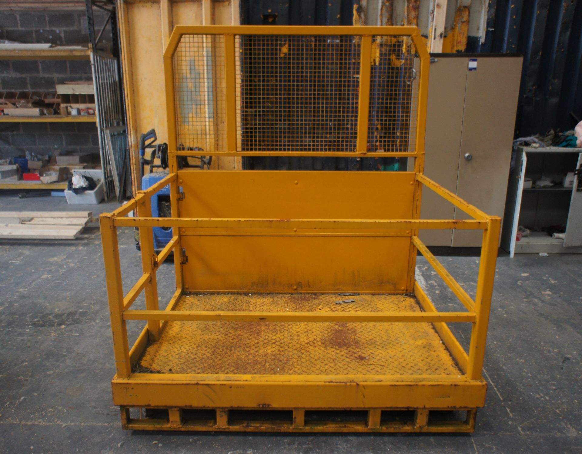 Steel Fabricated Forklift Truck Personnel Cage - Image 3 of 3