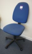 Mobile Upholstered Office Chair