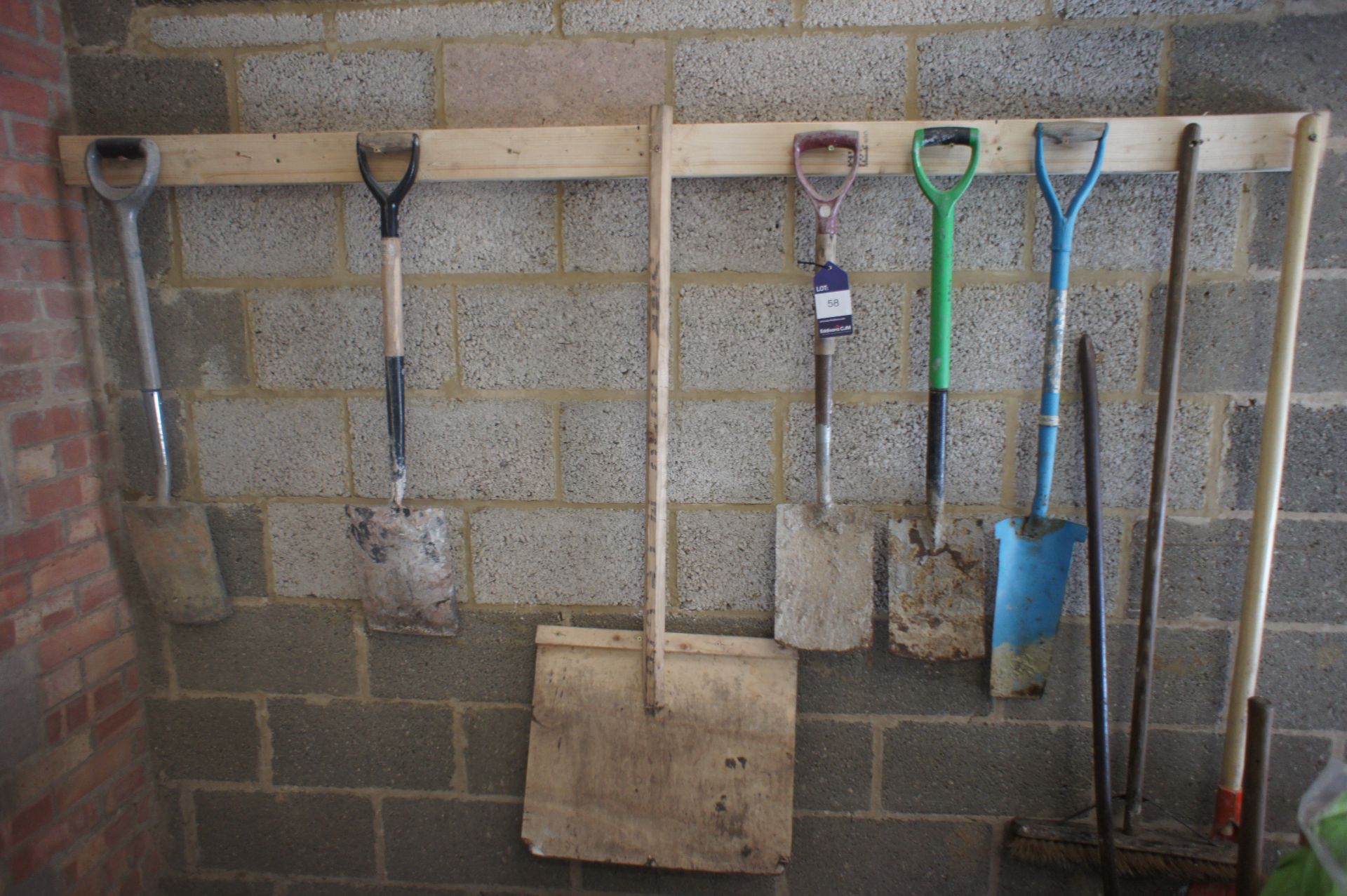 Various Groundwork Tools to Rack