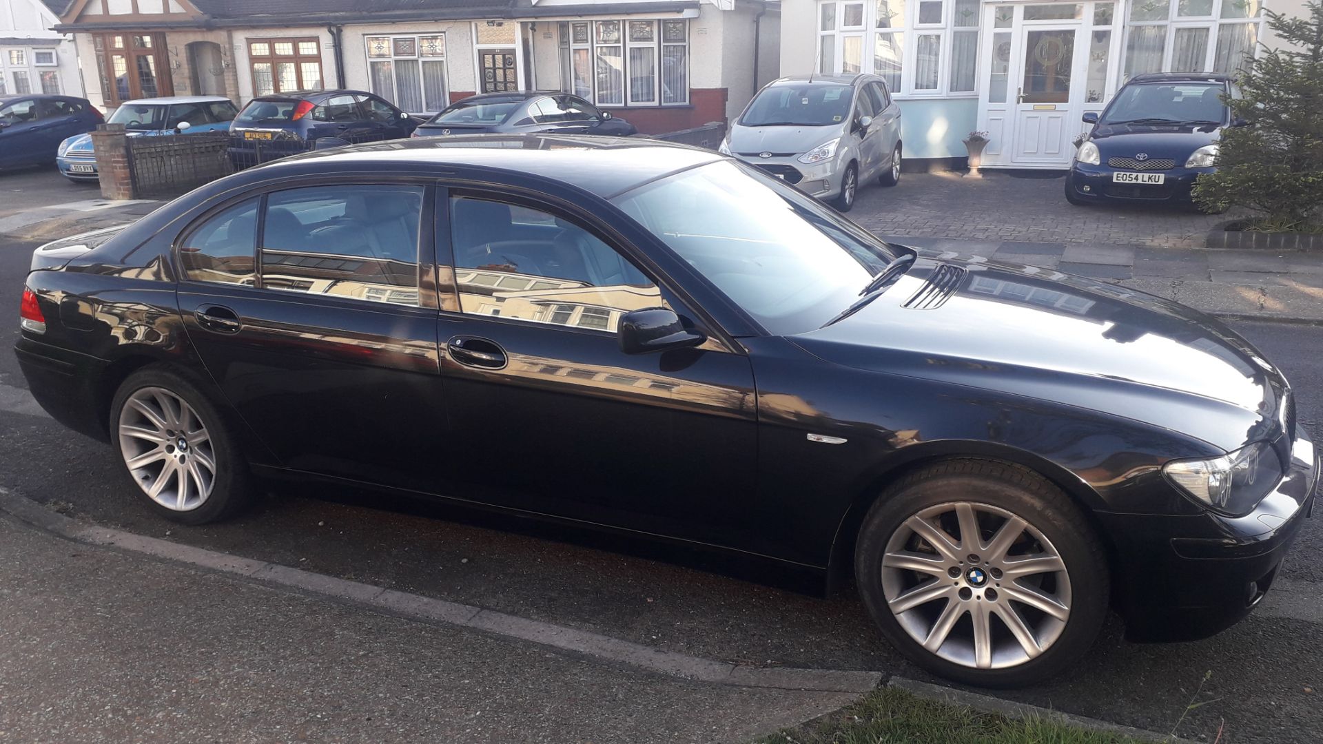 BMW 730Ld SE 4 Door Auto Saloon, colour black, registration YD08 WNT, first registered 21 March - Image 26 of 32