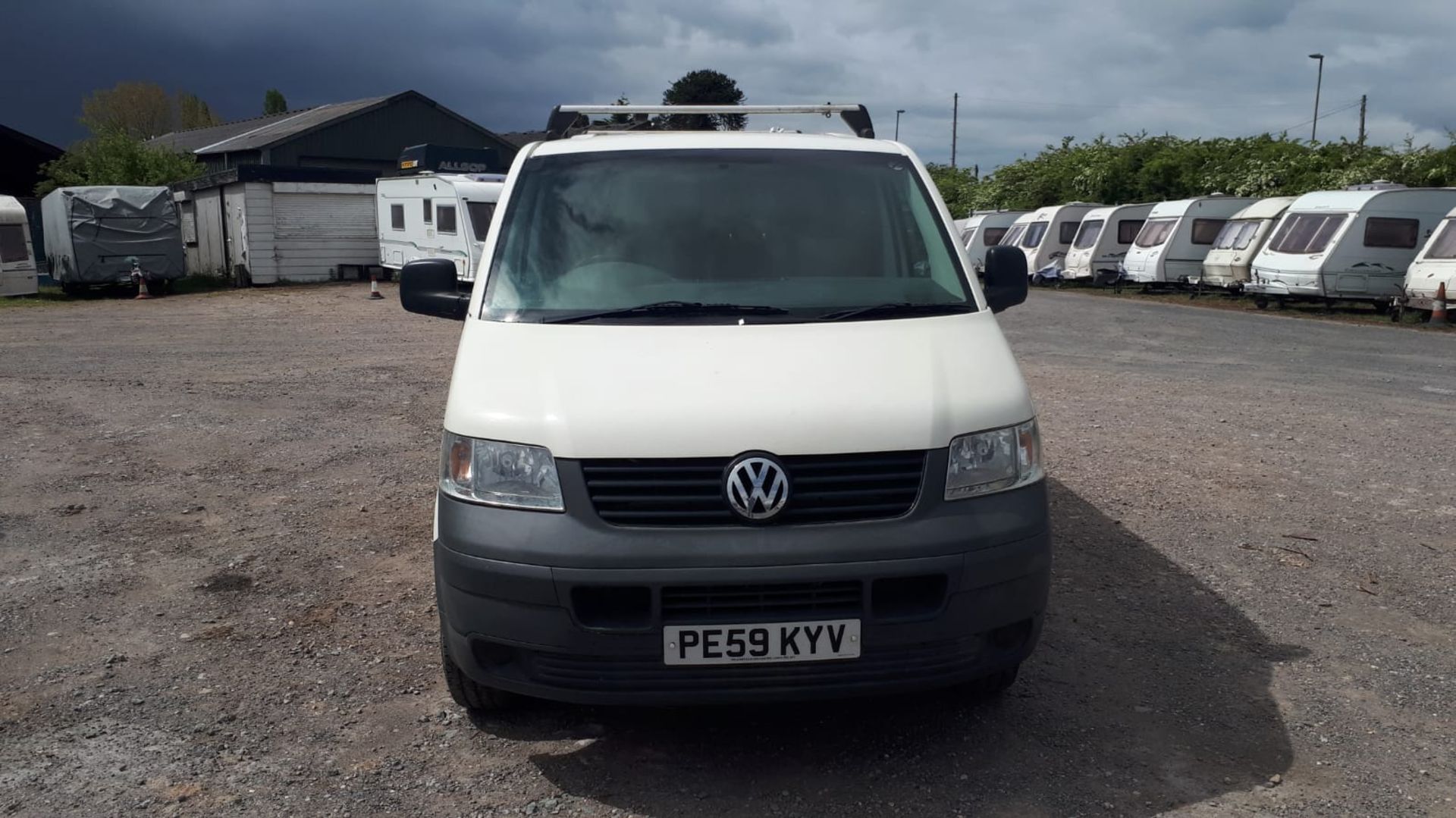 VW Transporter T28 102 TDi SWB Van, registration PE59KYV, V5 document, MOT until 8 December 2020 ( - Image 3 of 14