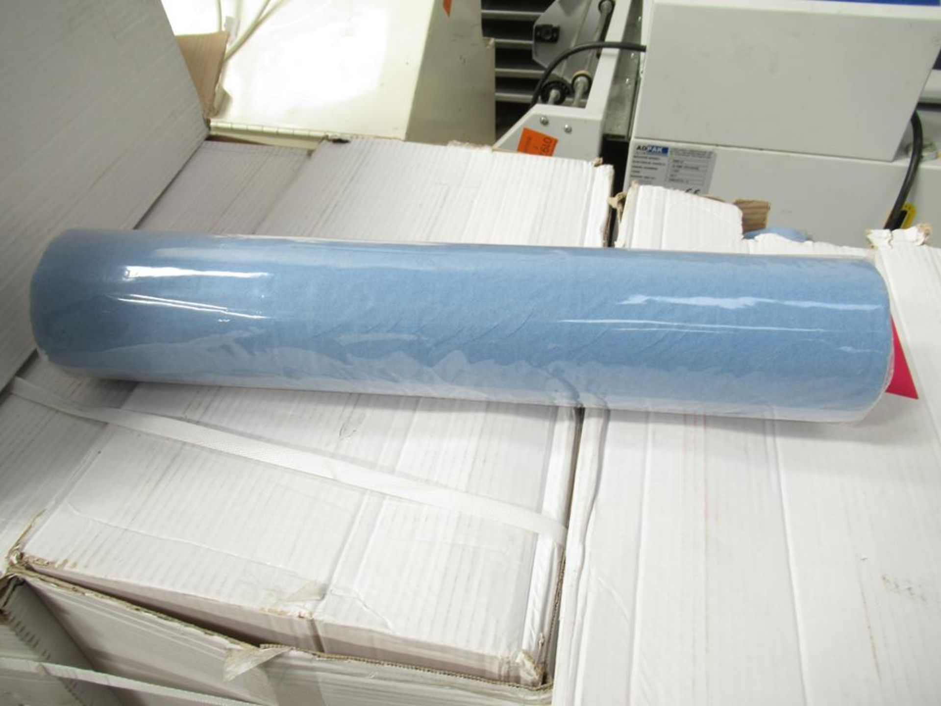 Approx 13 x boxes of Blue Couch Roll 40m per Roll - Image 4 of 4