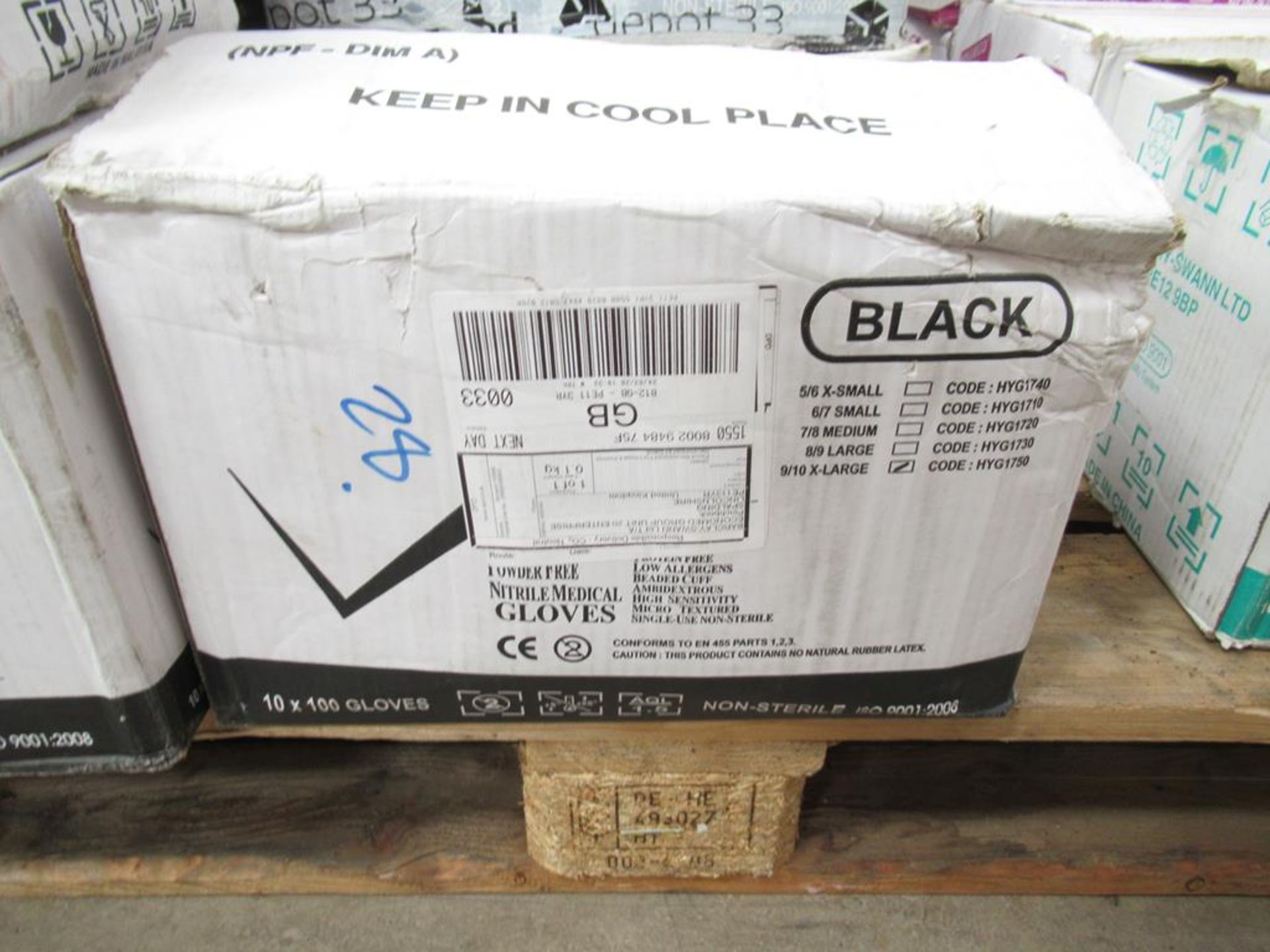 Approx 4.5 x boxes of Hygieco Black Powder Free Nitrile Medical Gloves X Large - Image 2 of 2