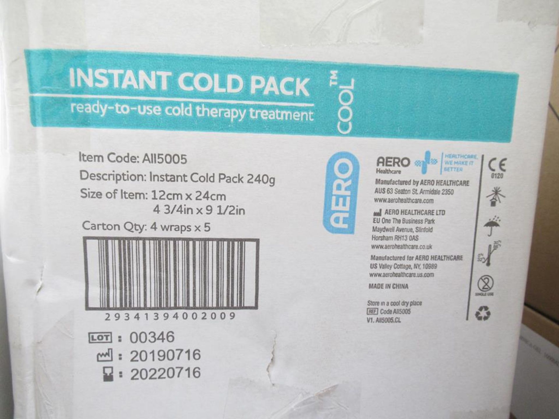 2 x full boxes and 1 x part box of Aerocool Instant Ice Packs and 2 x boxes 32 per box of Aerocool R - Image 2 of 4