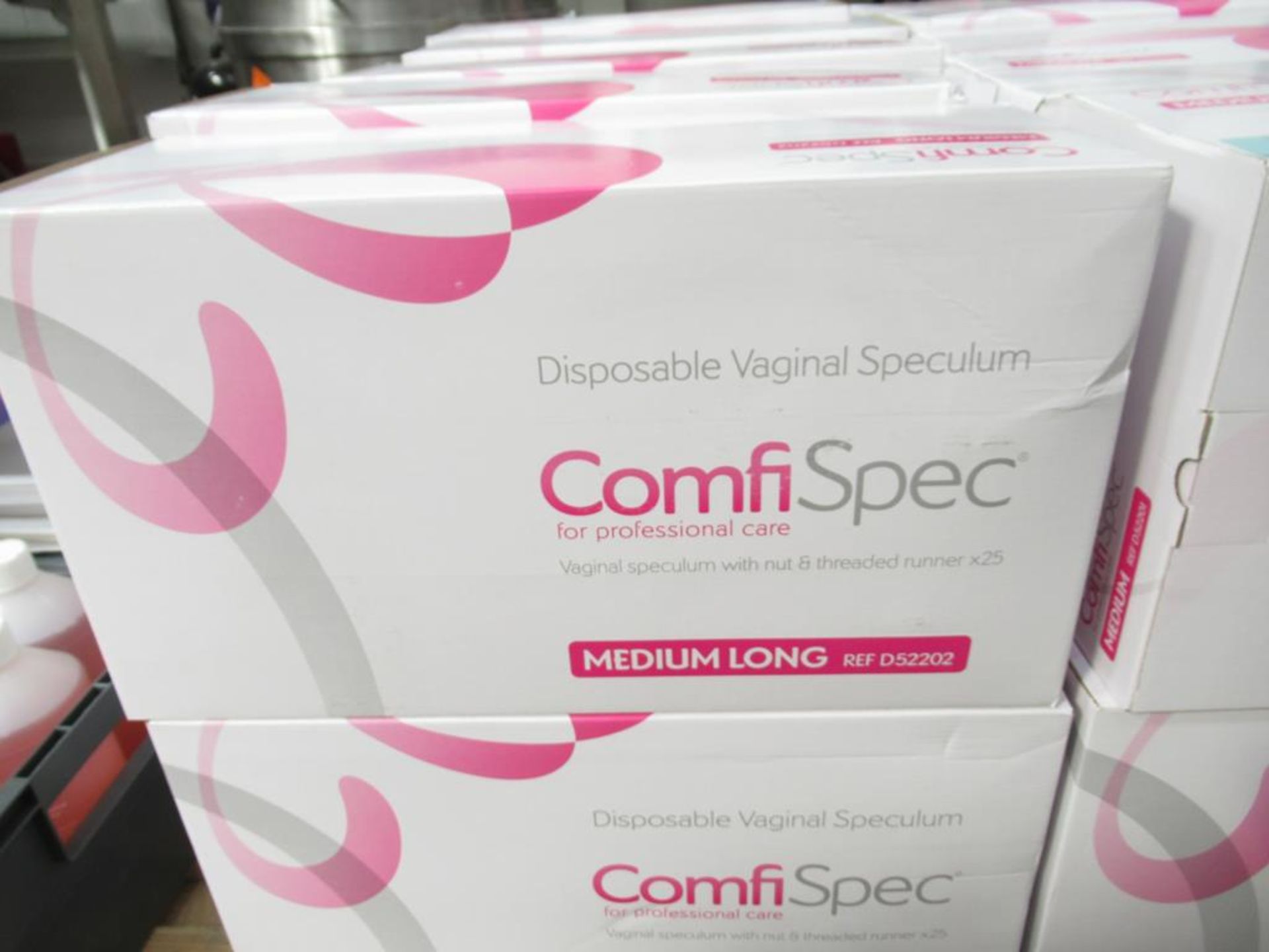 20 x boxes 25 per box of Comfi-spec Vaginal Speculums "Medium and Medium Long" - Image 2 of 2