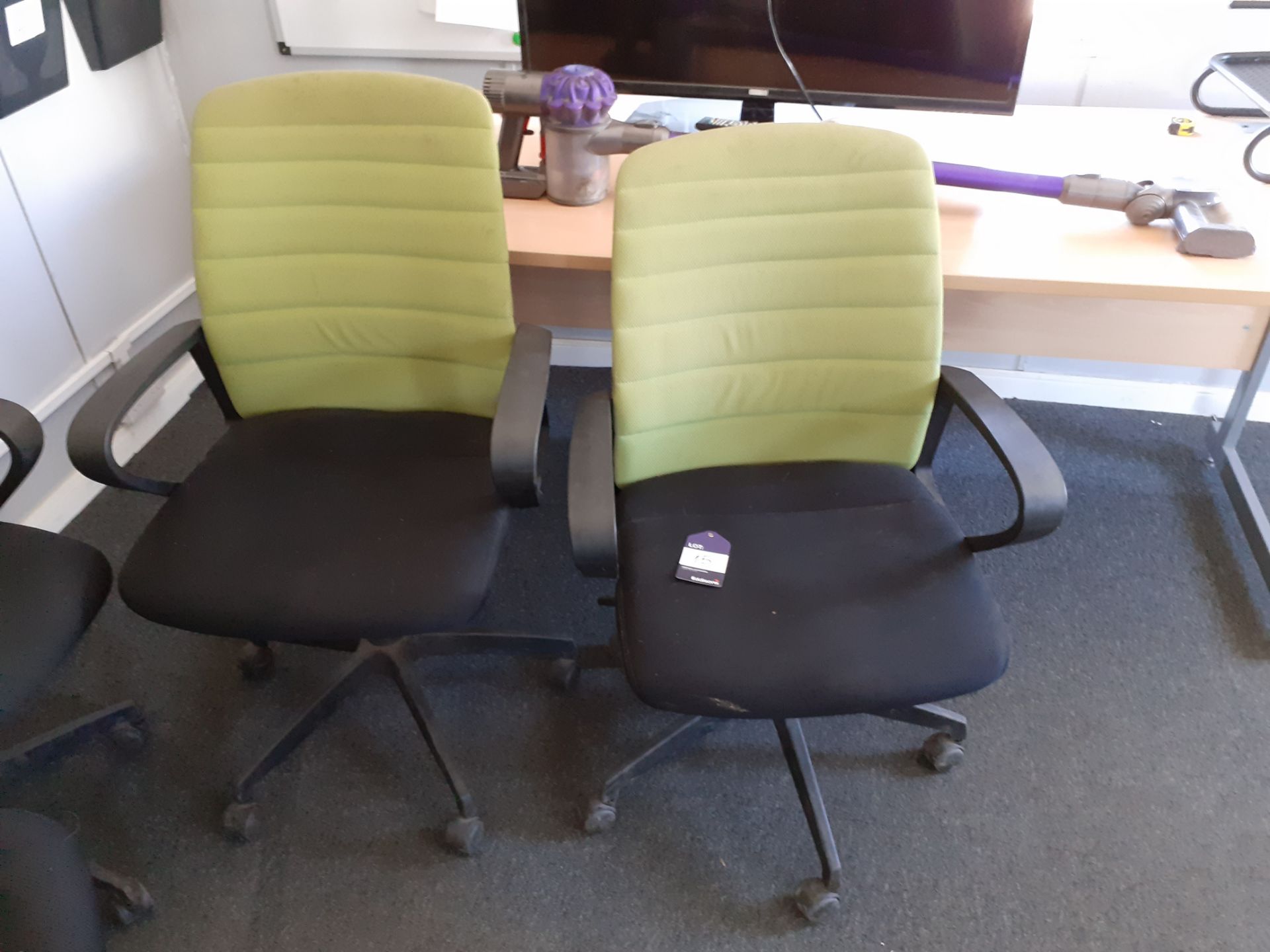 4 x Mobile Upholstery Office chairs - Image 3 of 3