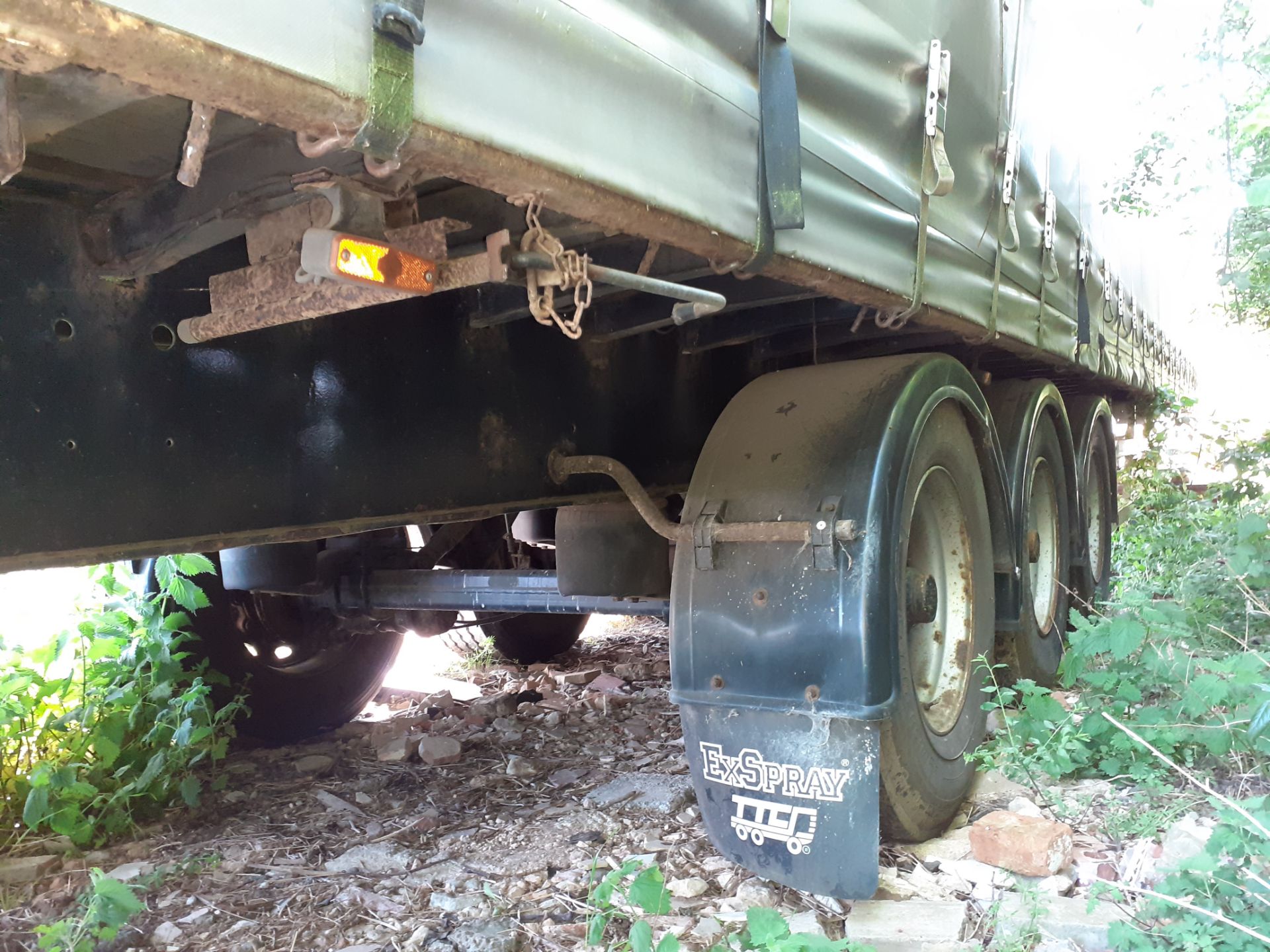 SDC 13.7m TRI-AXLE Curtain Side Trailer - Image 6 of 12