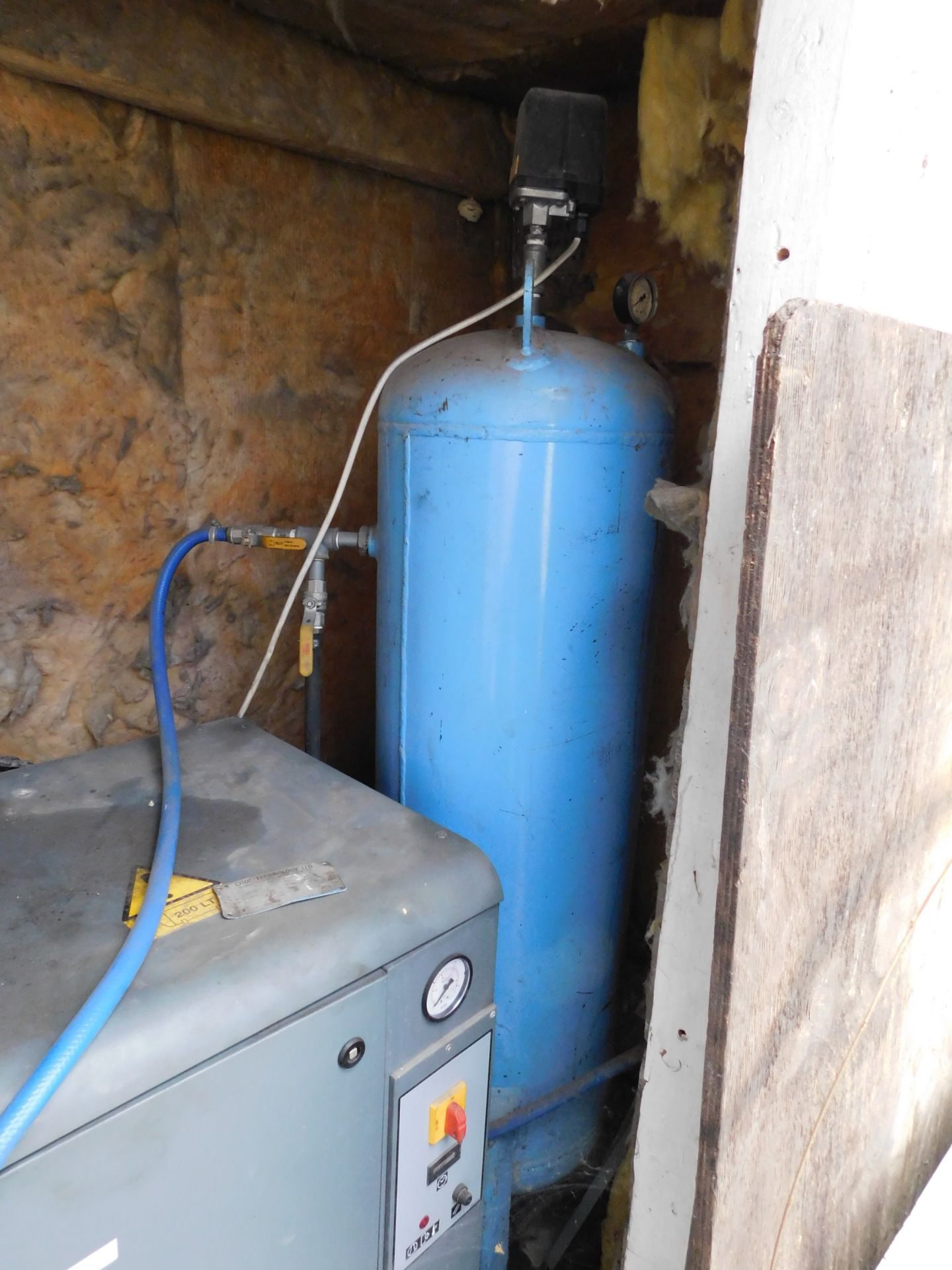 Atlas Copco GX5 Compressor with Free Standing Tank – Disconnection required by a qualified engineer - Image 2 of 3