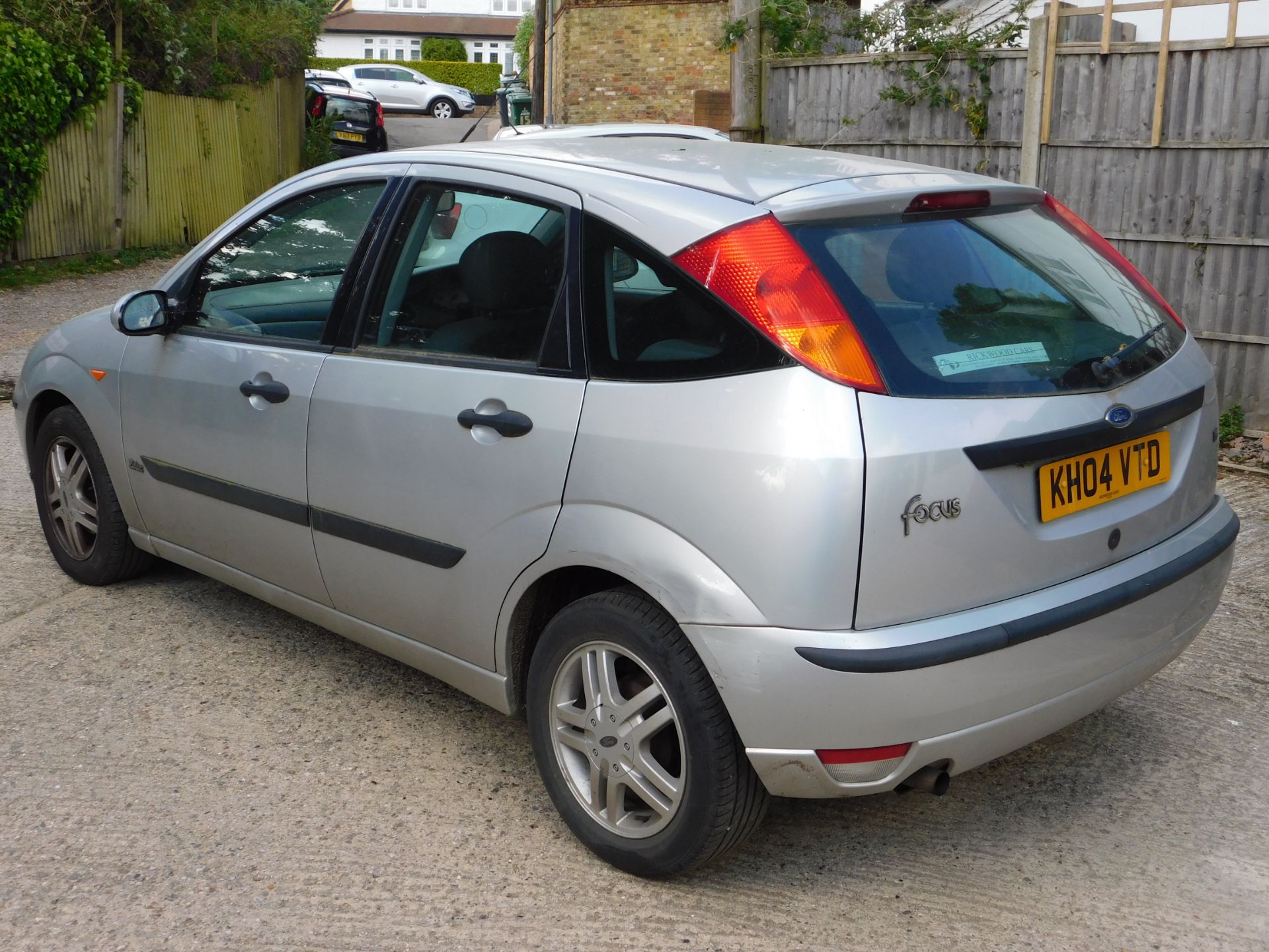 Ford Focus Zetec 1.6 Auto, Registration KH04 VTD, Odometer 44,969 miles, V5 Document, MOT until 13. - Image 3 of 14