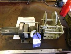 Role T335 winch & TE605 trailer winch, max line pull 2600lbs