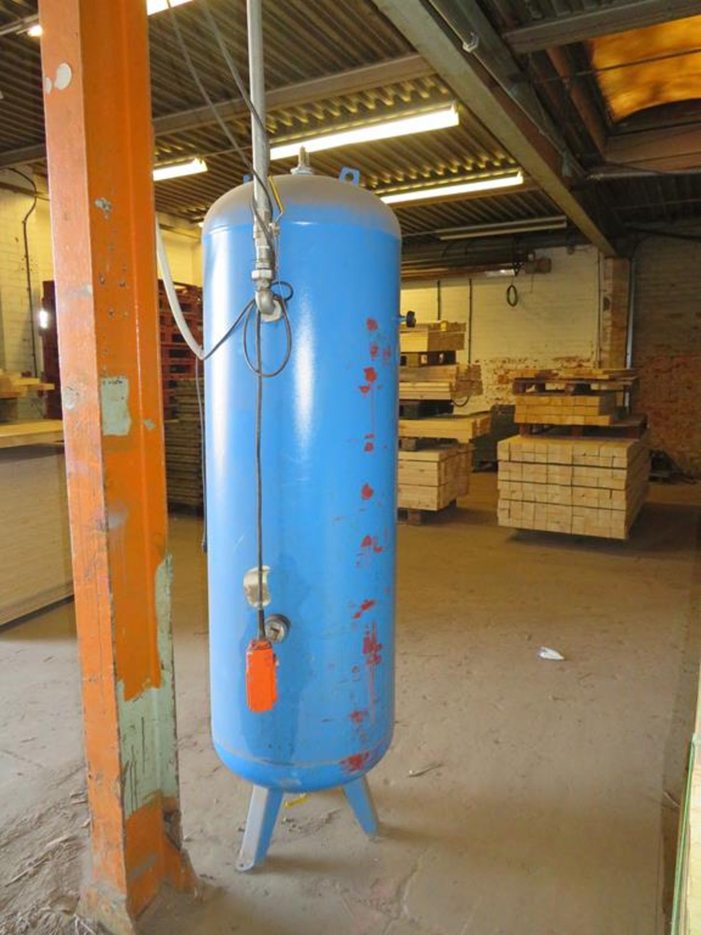 2 x Vertical Air Receiving Tanks (300L & 500L)